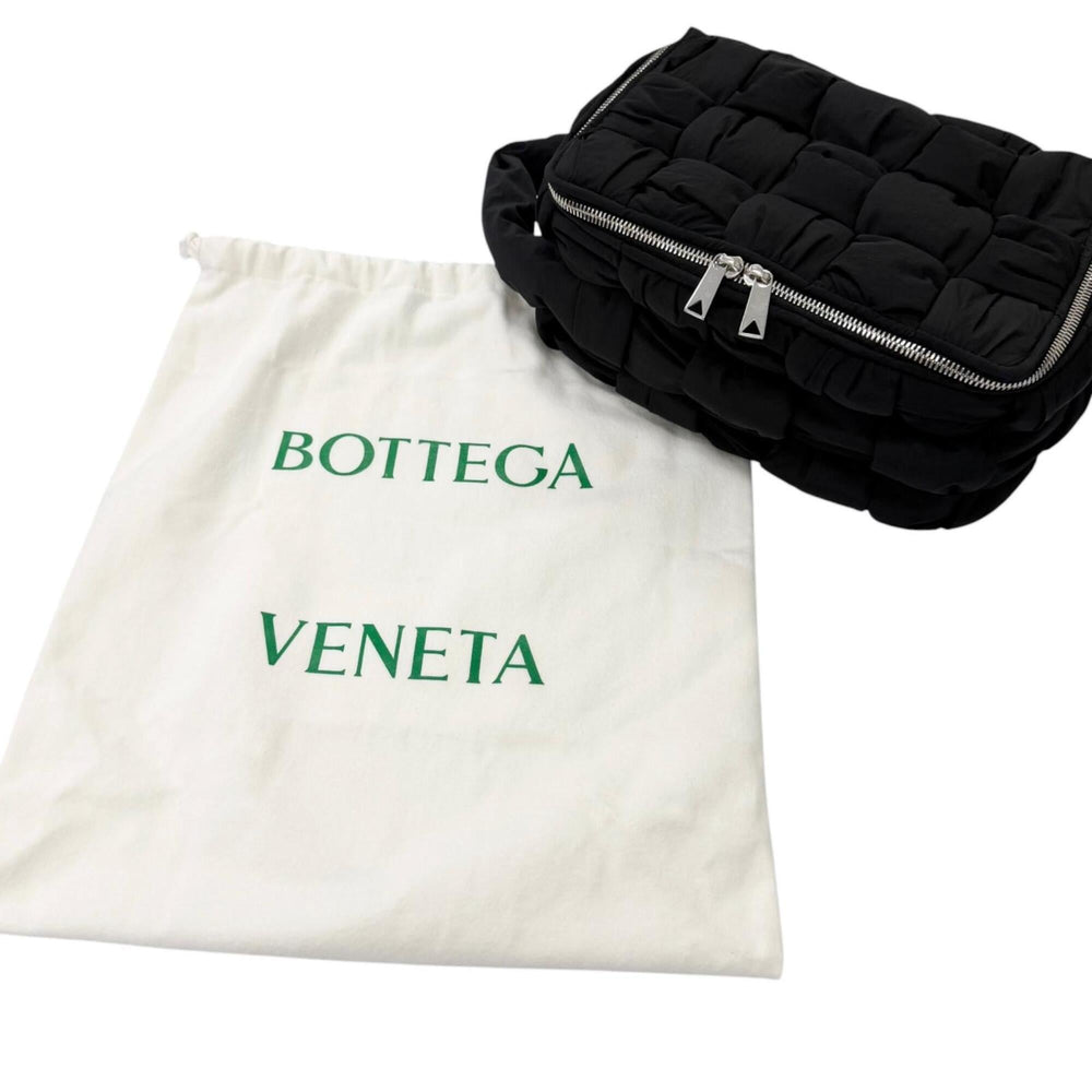 BOTTEGA VENETA 766314 Padded Tech Cassette Intrecciato Handbag, Black, Made in Italy, Men's, with Dust Bag — Like New