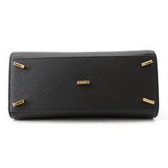 Salvatore Ferragamo handbag New Studio Box S 21A210 2-way black for women — Like New