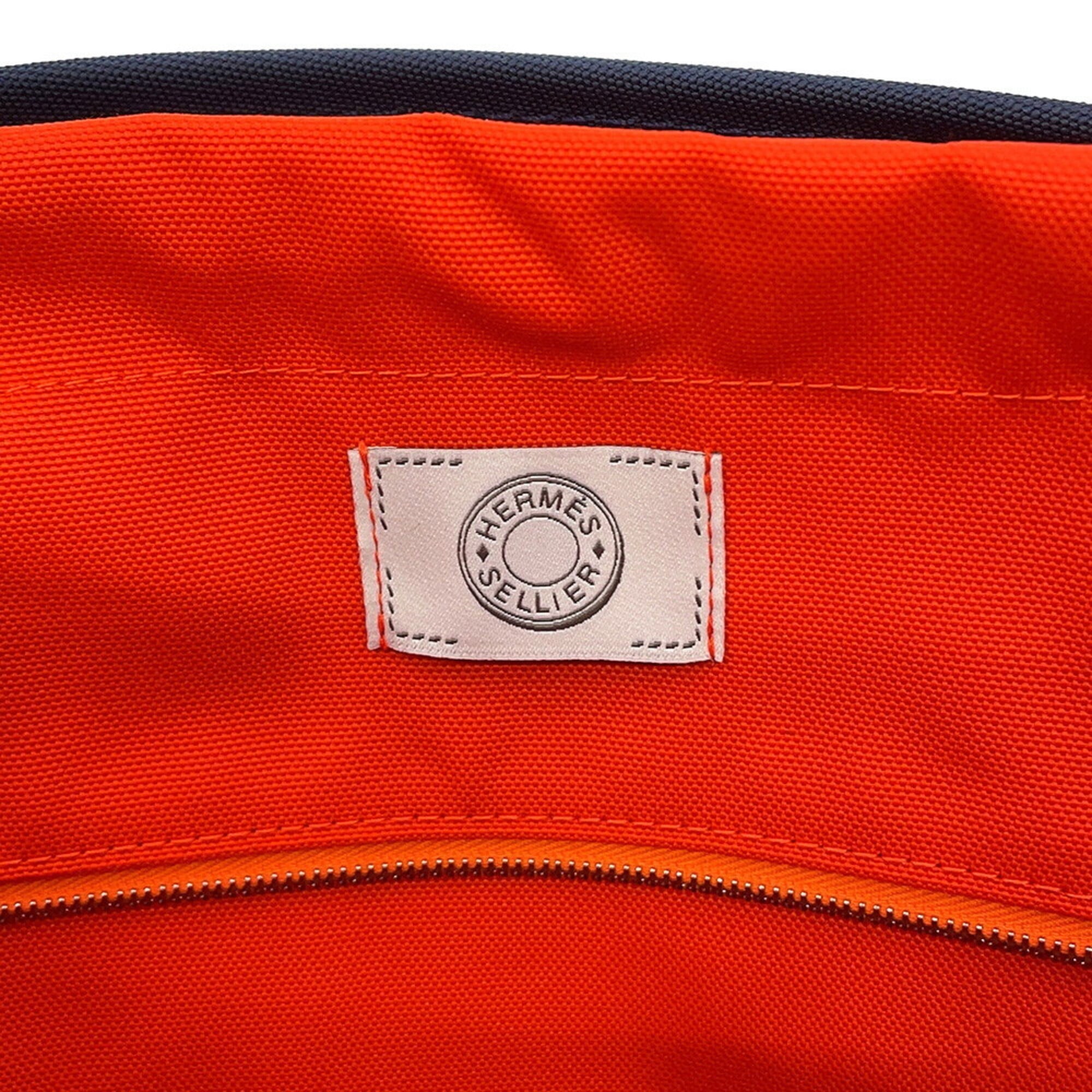 Hermes Sac de Pansage Groom Navy Feu Toile Chevron Canvas K Stamp HERMES Handbag — Like New