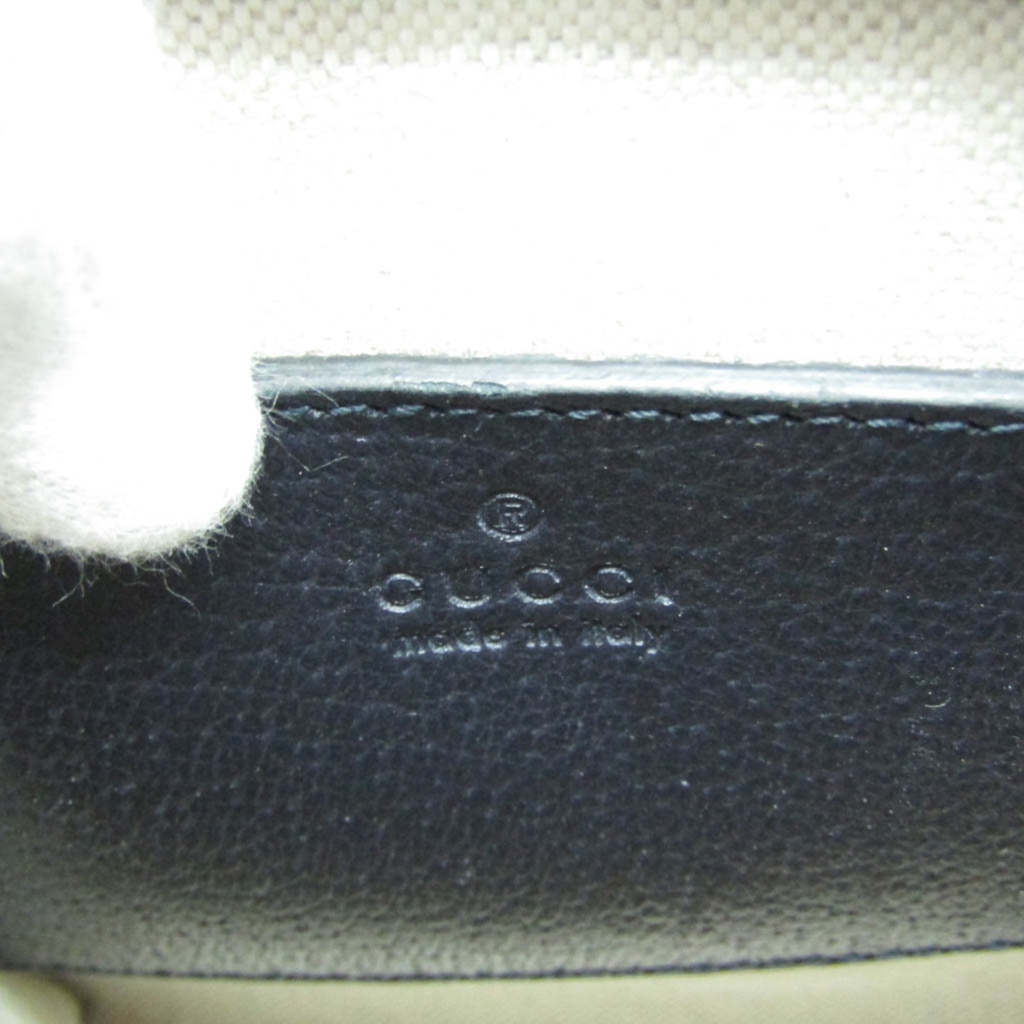 Gucci Interlocking G 671623 Women's Leather,GG Supreme Handbag,Shoulder Bag Beige,Navy — Like New