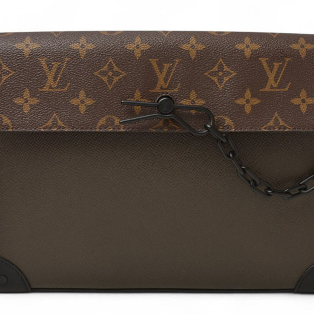 Louis Vuitton Second Bag Clutch LOUIS VUITTON Pochette Steamer Monogram Taiga Khaki M30583 — Like New