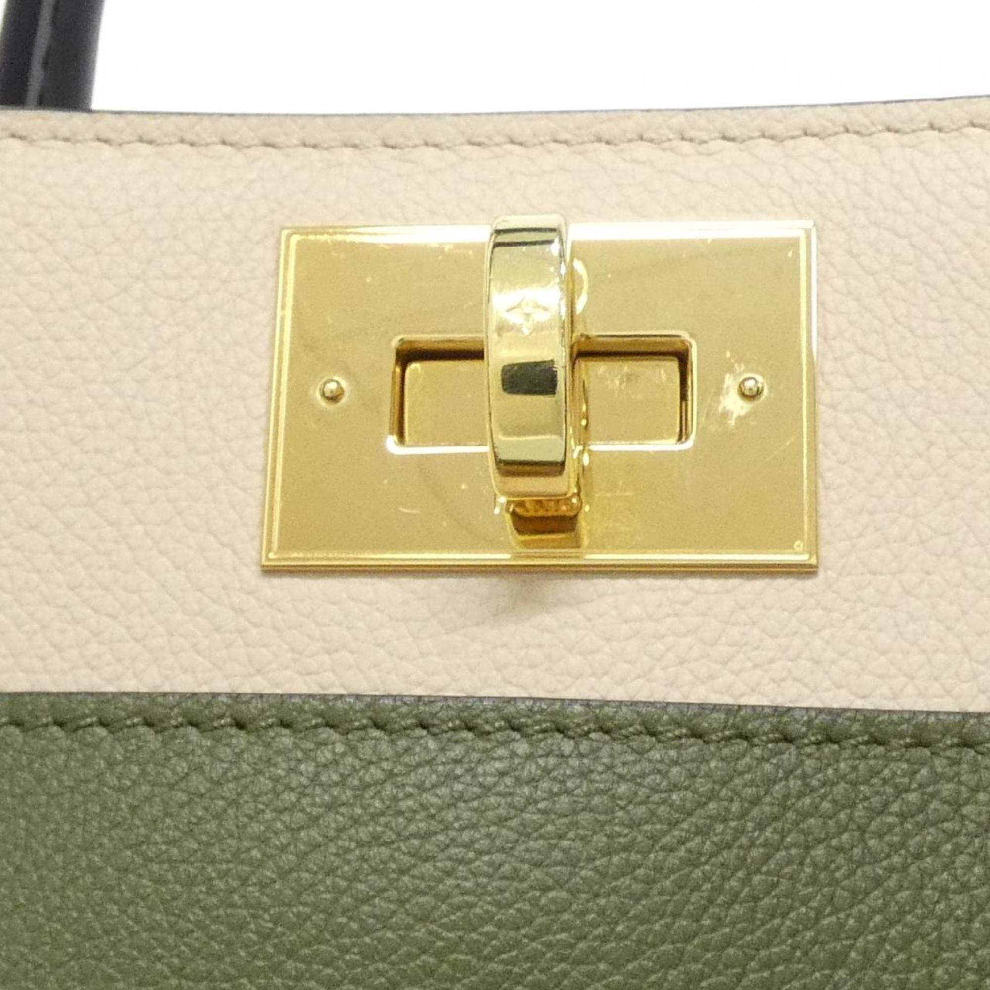 Louis Vuitton On My Side MM M55302 Handbag