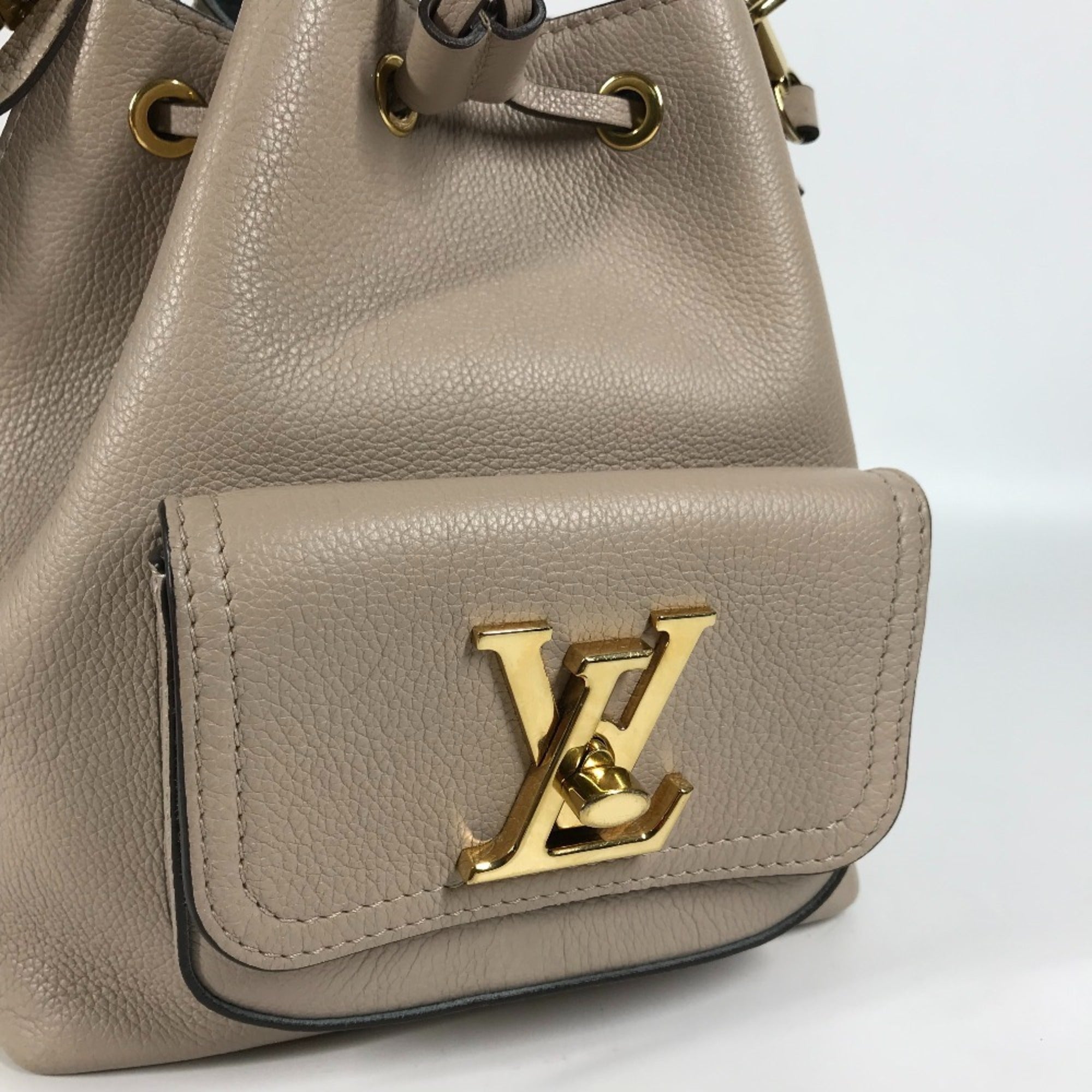 LOUIS VUITTON M57688 Lockme Bucket NV Handbag, 2-Way Drawstring Shoulder Bag, Leather, Women's, Sand Beige — Like New