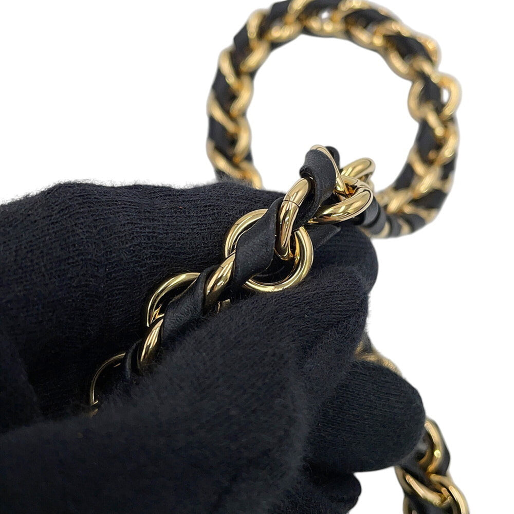 Louis Vuitton handbag Monogram Reverse Giant OnTheGo EW Chain M14236 LOUIS VUITTON — Like New