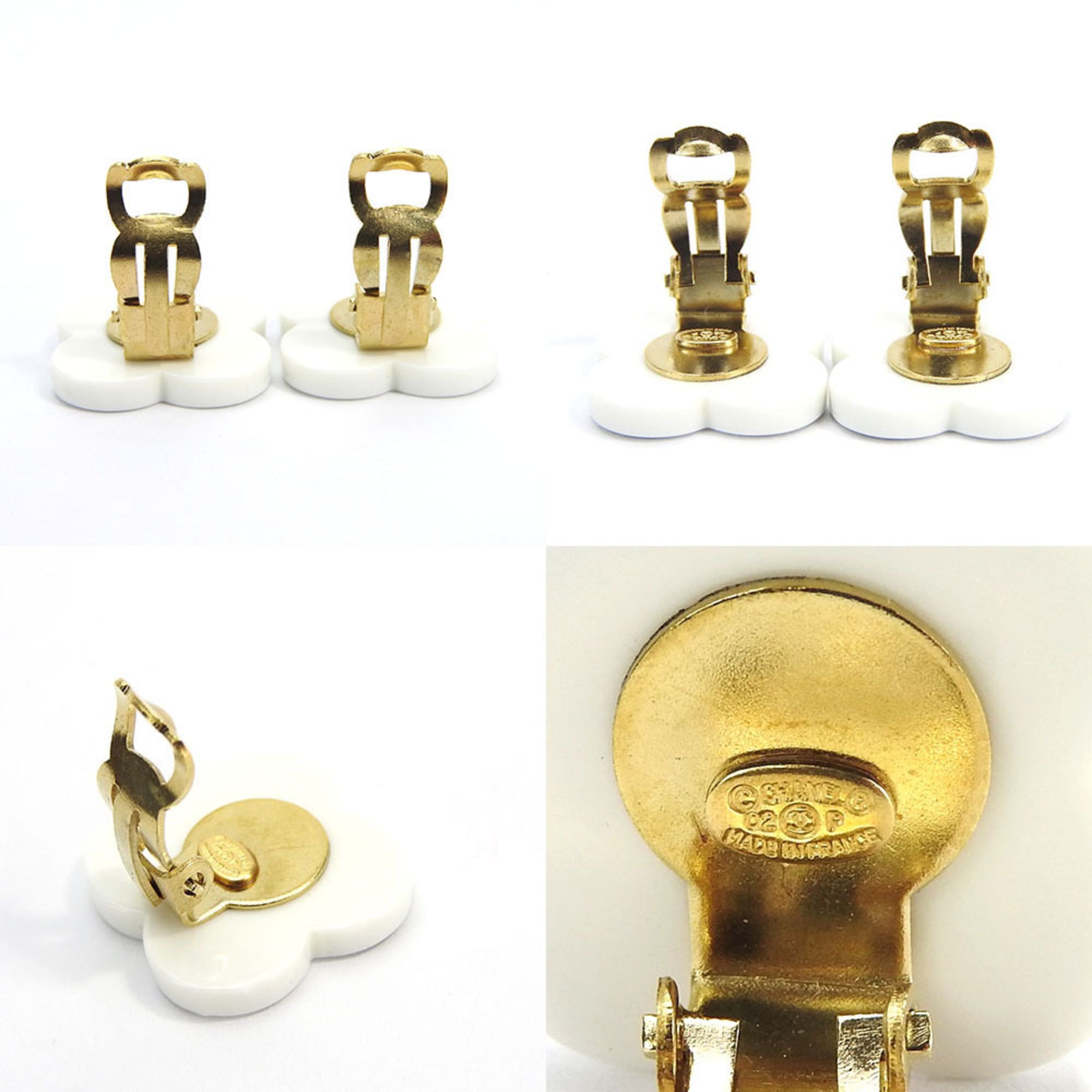 CHANEL Earrings Coco Mark Flower Motif Clover 02P Plated Gold White Black Accessories Women's accessories jewelry coco
