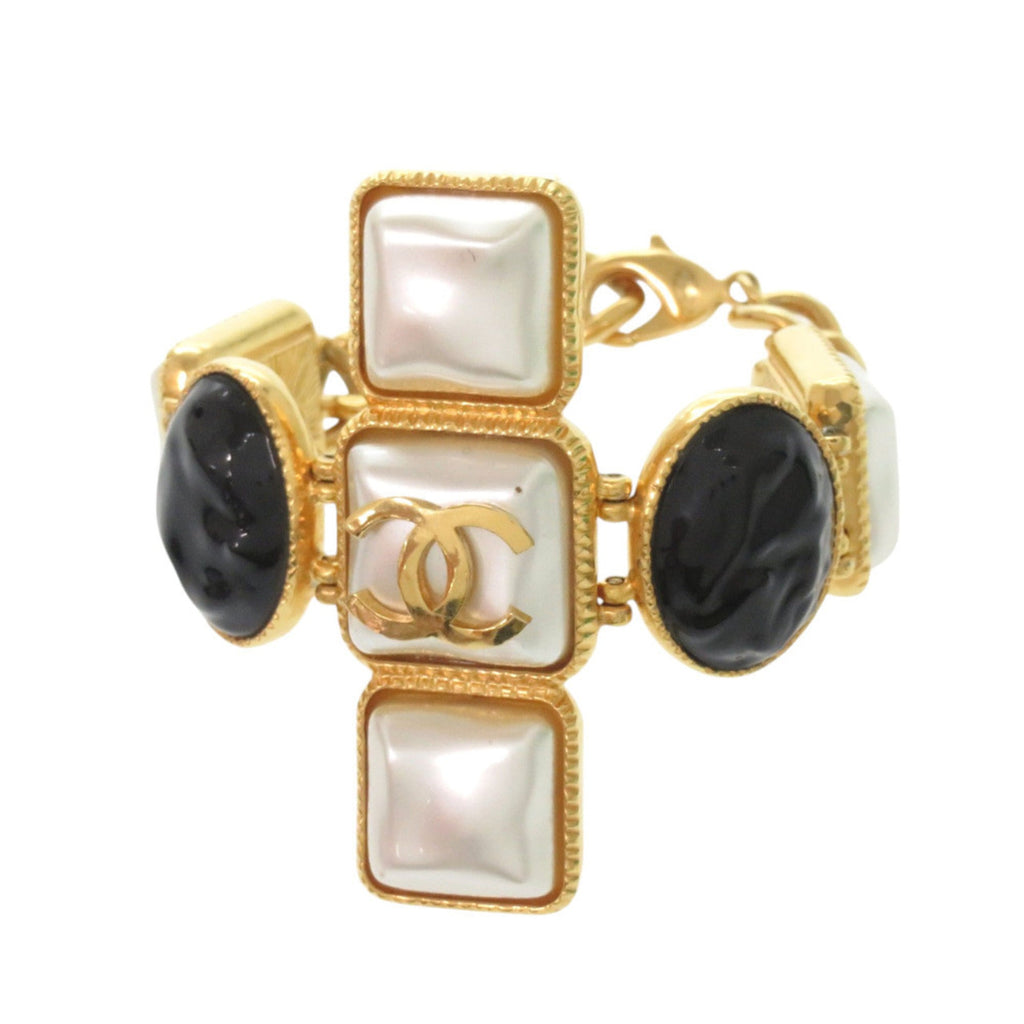 Excellent condition Chanel Gripoir Coco Mark Bracelet GP B20K with faux pearls and colored stones in gold, white, black, 1892