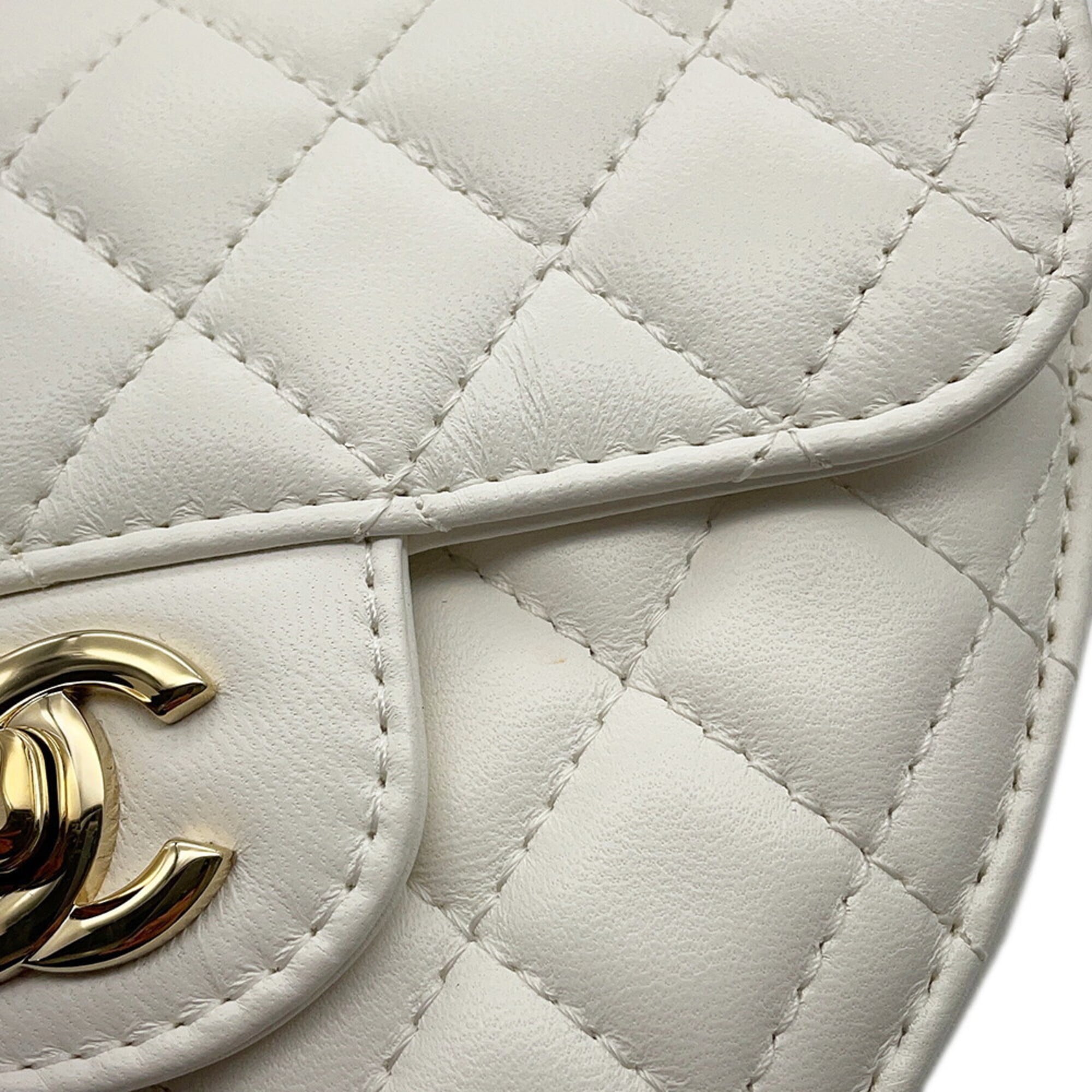 Chanel Chain Shoulder Bag Matelassé Heart Shape Lambskin AS3191 CHANEL Handbag White Women's — Like New