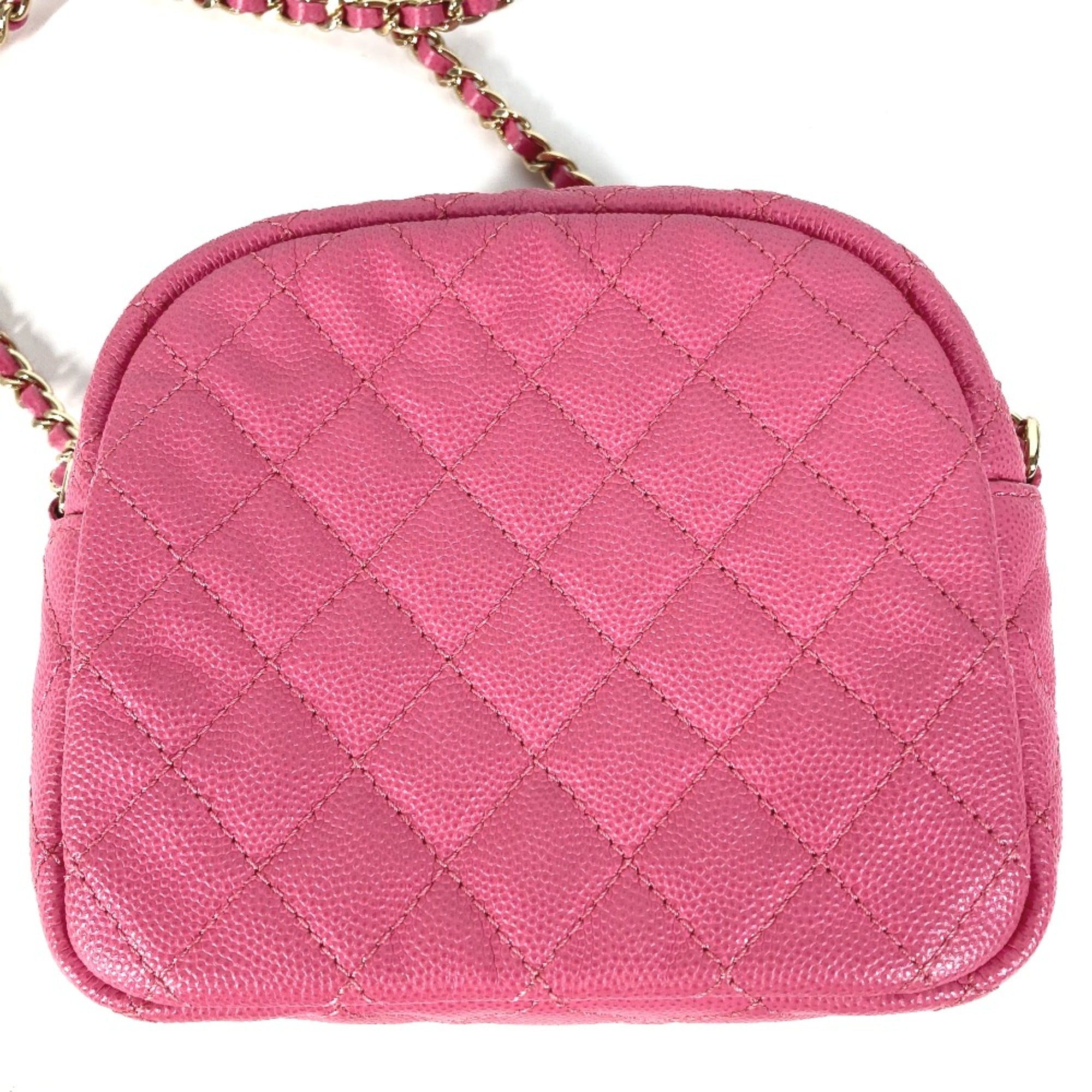 Chanel Matelasse Quilted Chain Bag Crossbody Pochette Shoulder Bag pink Gold — Like New