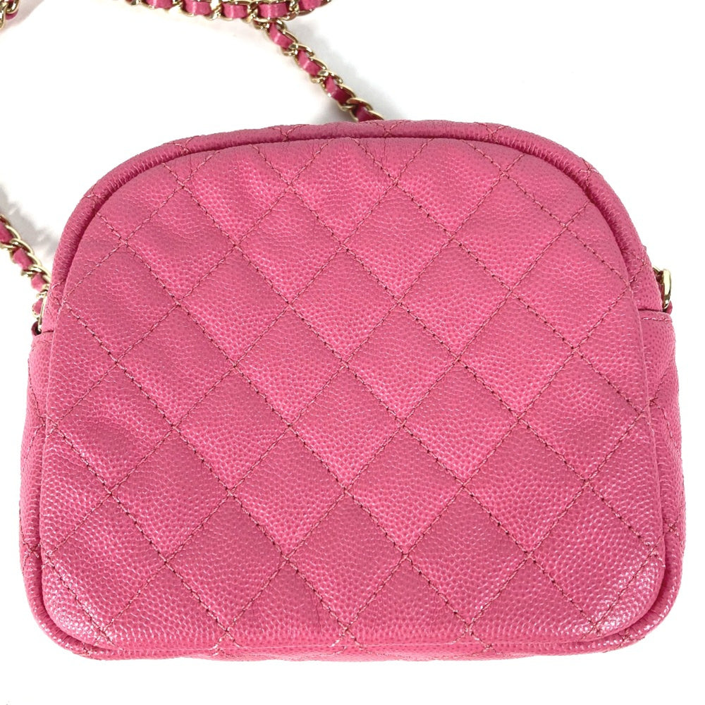 Chanel Matelasse Quilted Chain Bag Crossbody Pochette Shoulder Bag pink Gold — Like New