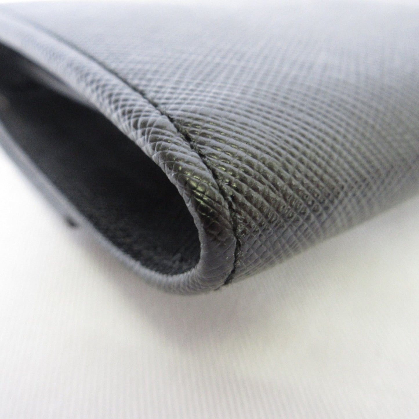 PRADA Prada Saffiano Leather Heart Motif Turn Lock Chain Wallet BT770C Black Women's