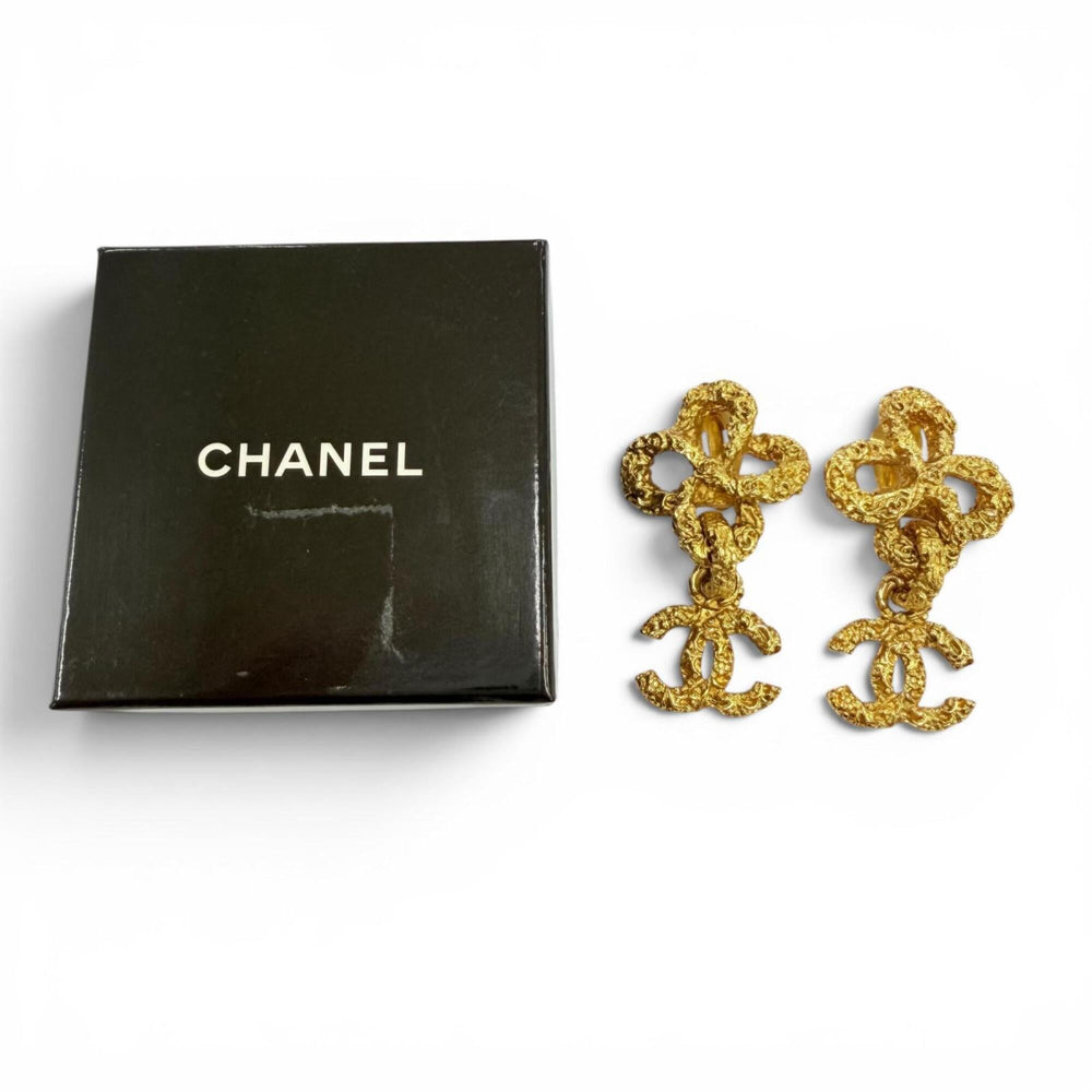 CHANEL Vintage 93A Metal Lava Flower Coco Mark Swing Earrings, Gold, Made in France, Women's, with Box — Like New