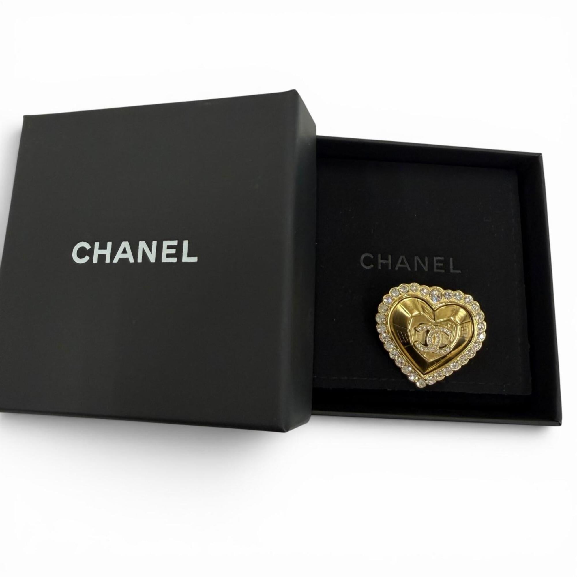 CHANEL L25K Coco Mark Heart Rhinestone Brooch, Gold, Made in France, Women's, with Box and Dust Bag — Like New