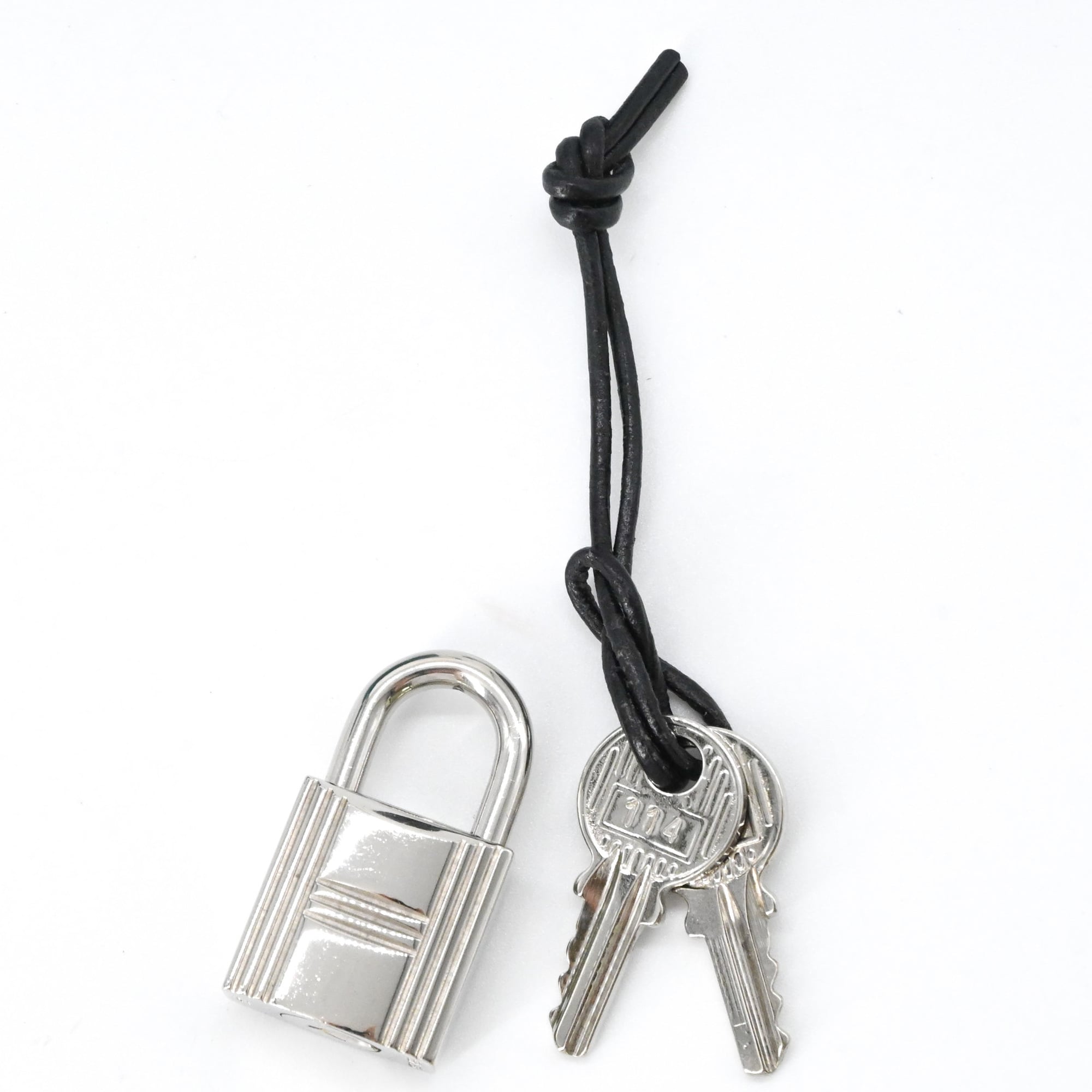 HERMES Picotin Lock PM handbag, Taurillon Clemence leather, Malachite Green — Like New