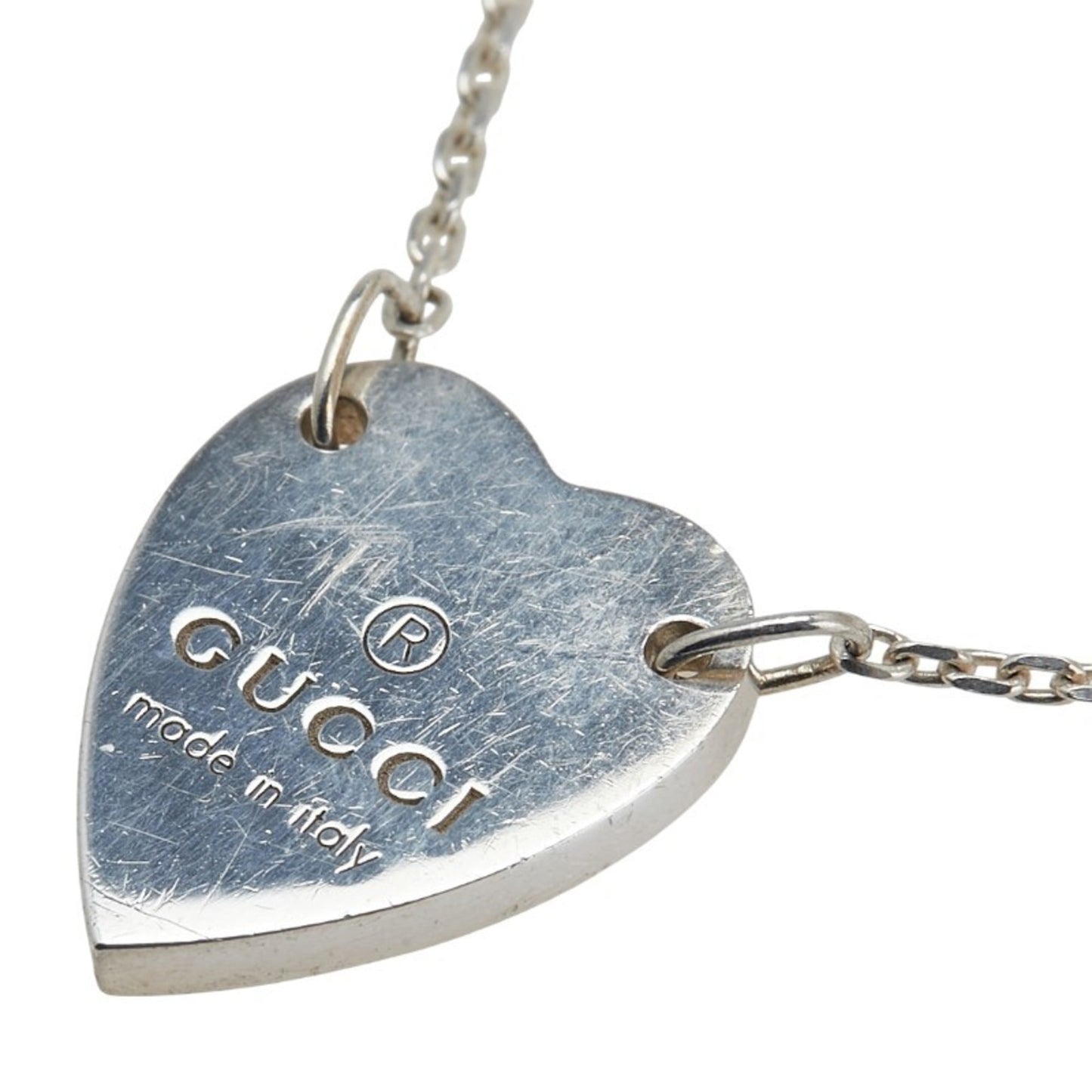 Gucci Trademark Heart Bracelet in Silver Metal for Women