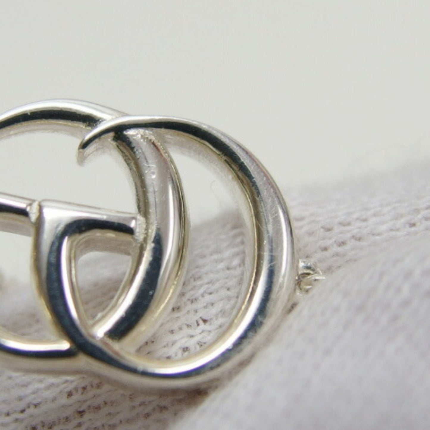 Gucci Double G Mother of Pearl Small Chain Silver Bracelet