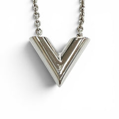 LOUIS VUITTON M63197 Necklace Essential V Circle Logo Motif Chain Silver Made in Italy Women's Comes with Box and Dust Bag — Like New