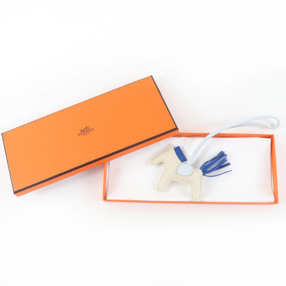 HERMES Rodeo Charm PM, 2024 model, Agneau Milo, Bleu France, Brume, Craie, Bag Charm, W stamp, with box, Made in Women's — Like New