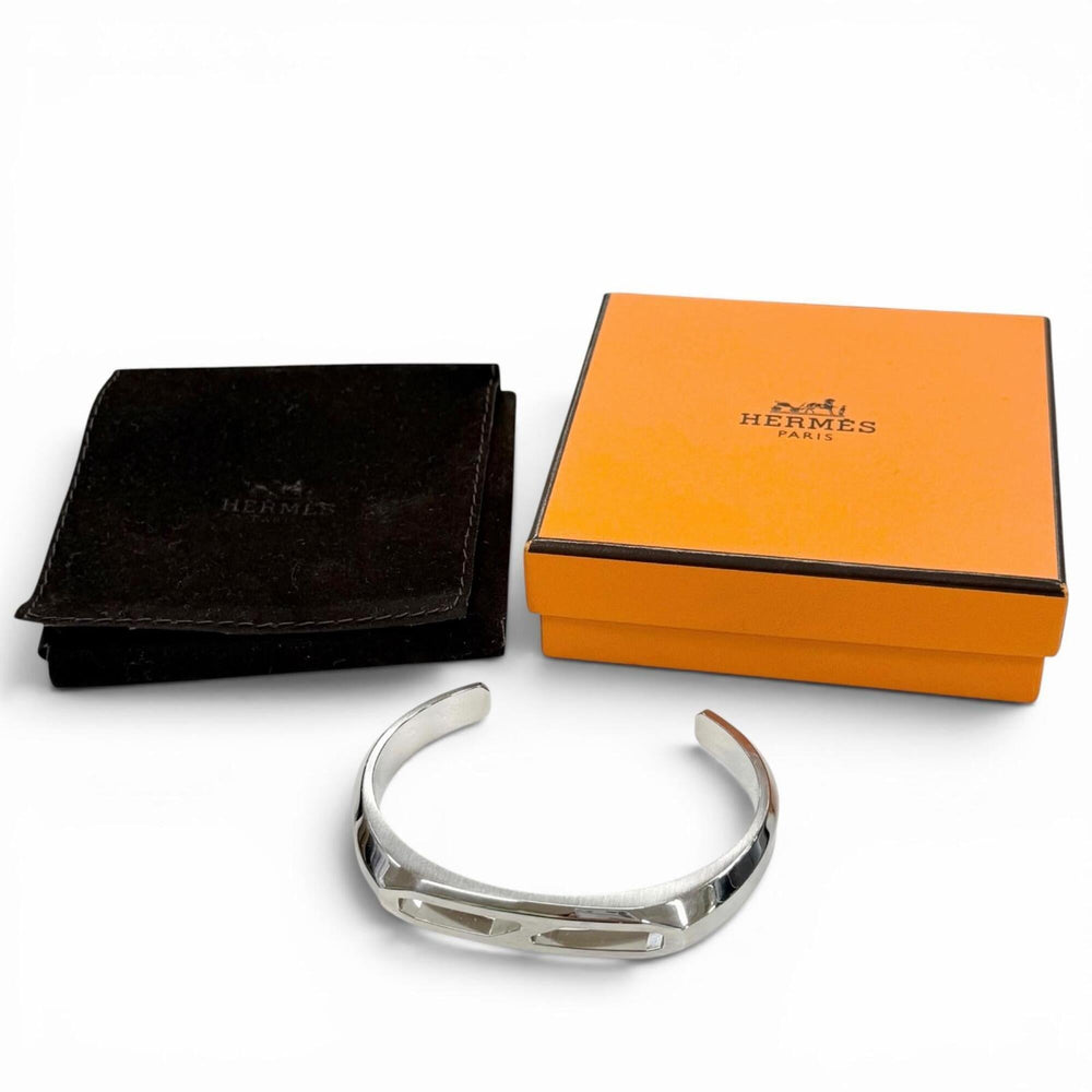 HERMES Delta Cuff Metal T5 Bangle Bracelet, 2020 Model, Silver, Made in France, Men's/Women's Accessory, Comes with Box and Dust Bag — Like New