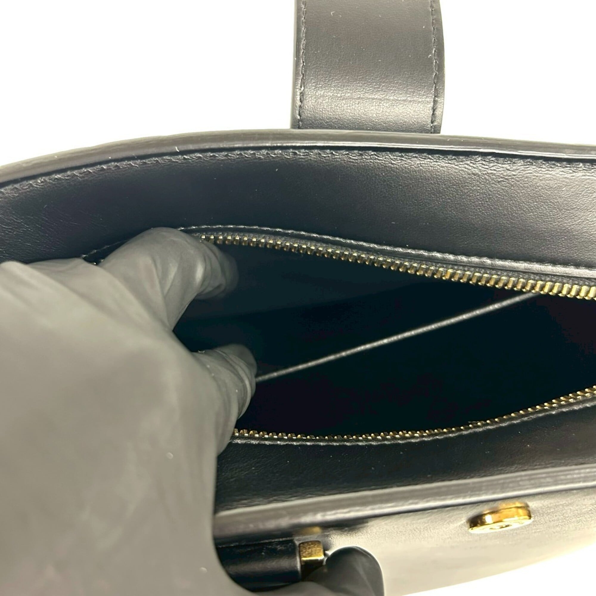 YVES SAINT LAURENT Baby Cabas YSL Leather 2-way Shoulder Bag/Handbag Black 10828 — Like New