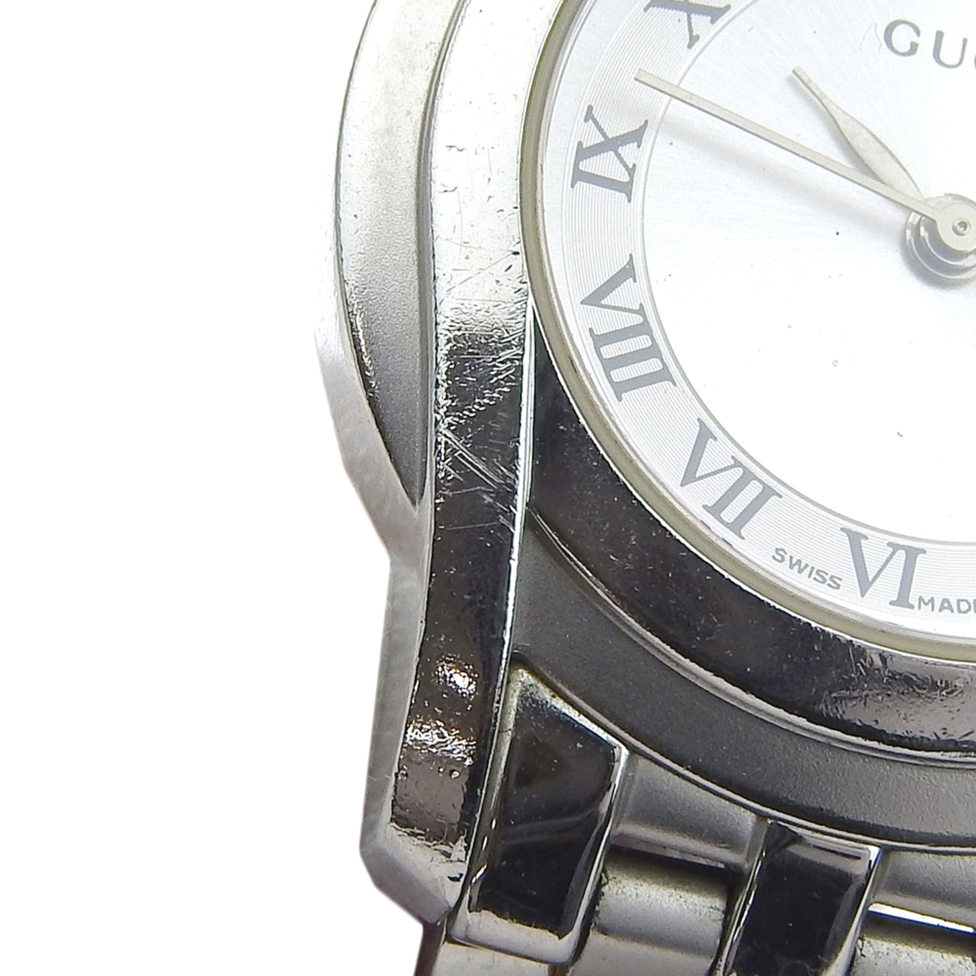 Gucci 5500L Stainless Steel Quartz Analog Watch with Silver Dial for Women — Good