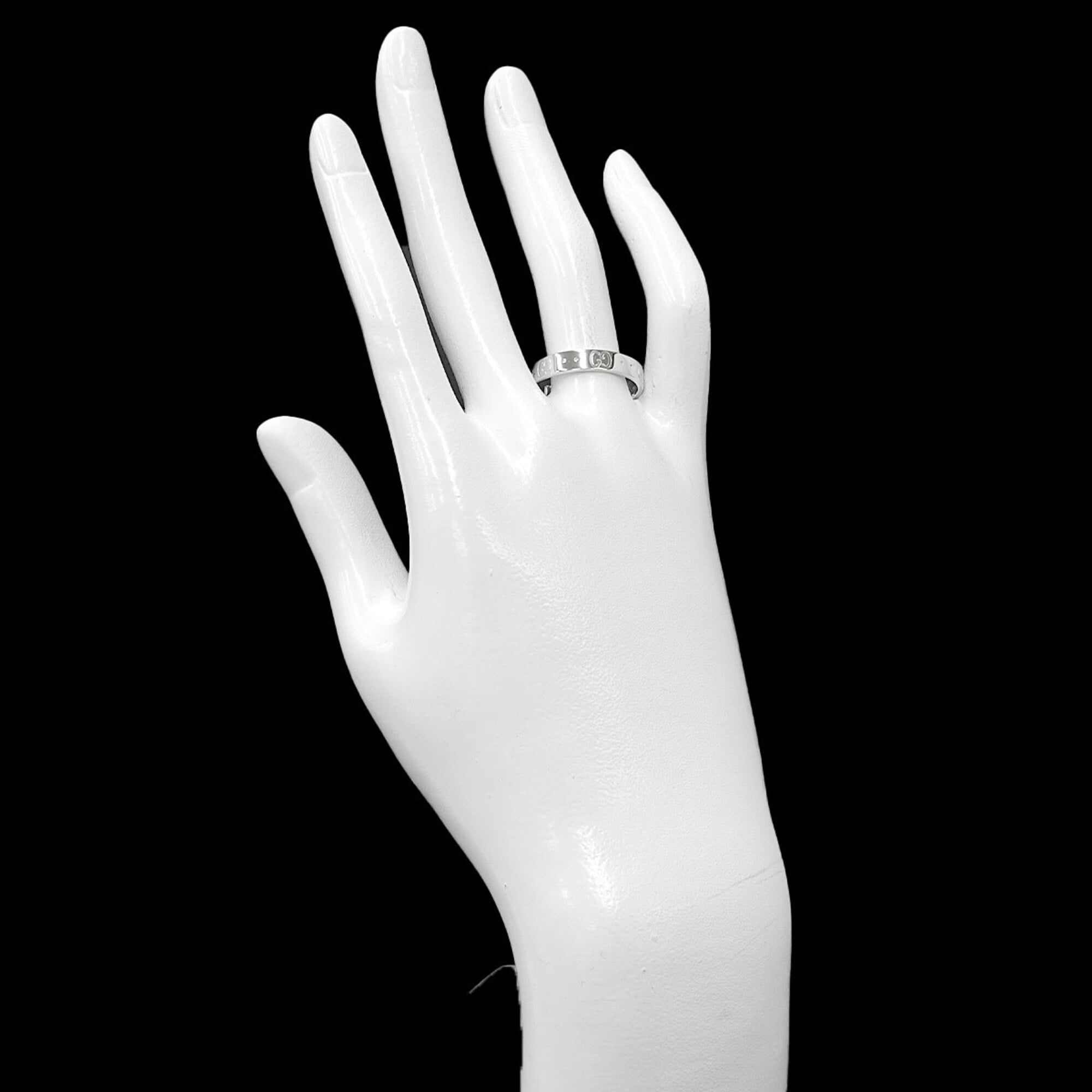 Gucci Icon Ring #19, 18K White Gold (750) — Like New