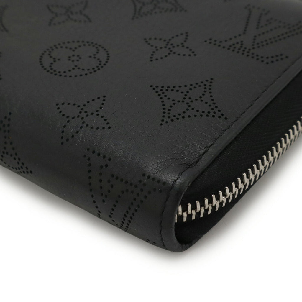 LOUIS VUITTON Monogram Mahina Zippy Wallet, Round Long Leather, Noir, Black, M61867