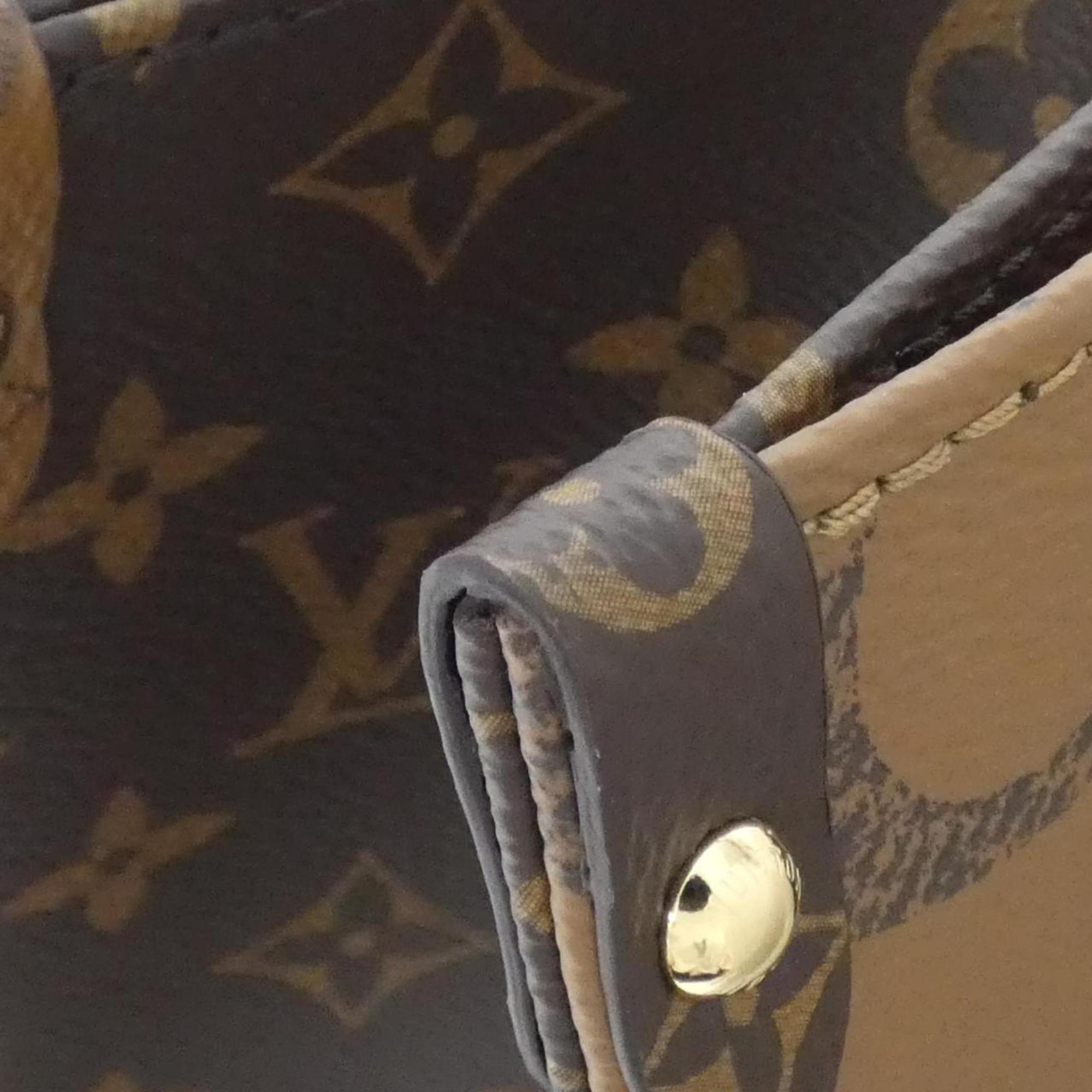 Louis Vuitton Monogram Giant On-the-Go MM M45321 Handbag