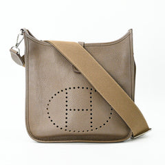 HERMES Evelyne 3 29 TPM Shoulder Bag, Leather, Taurillon Clemence, Etoupe #T — Like New
