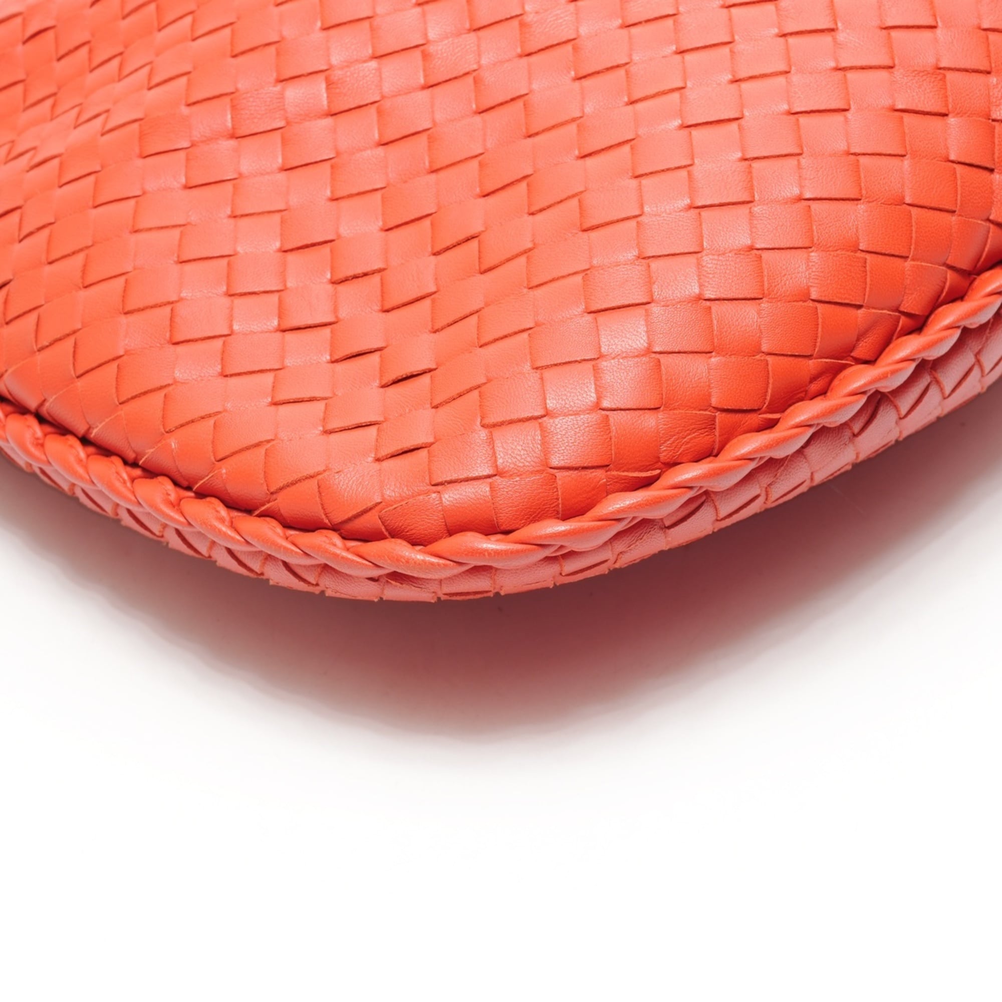 Bottega Veneta Intrecciato Hobo Bag Handbag Red