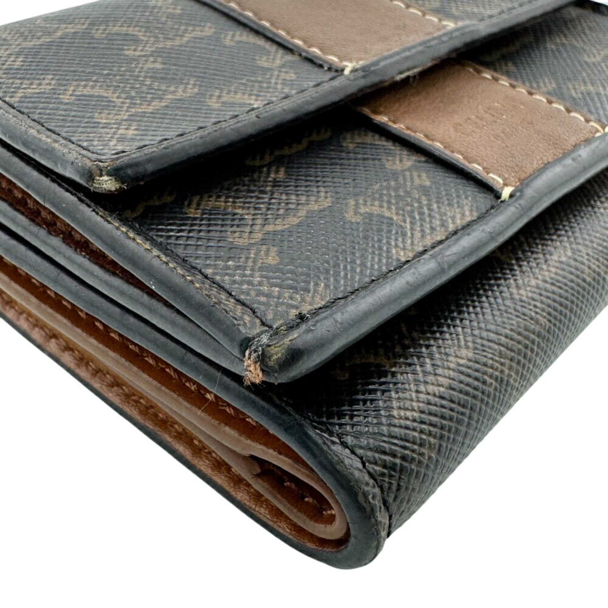 CELINE Small Trifold Wallet, Brown, Women's