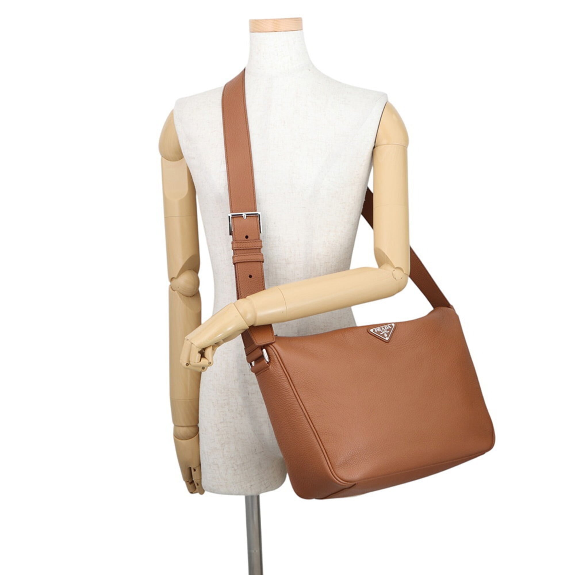 Prada shoulder bag Vitello Daino grain leather 2VH182 PRADA handbag — Like New