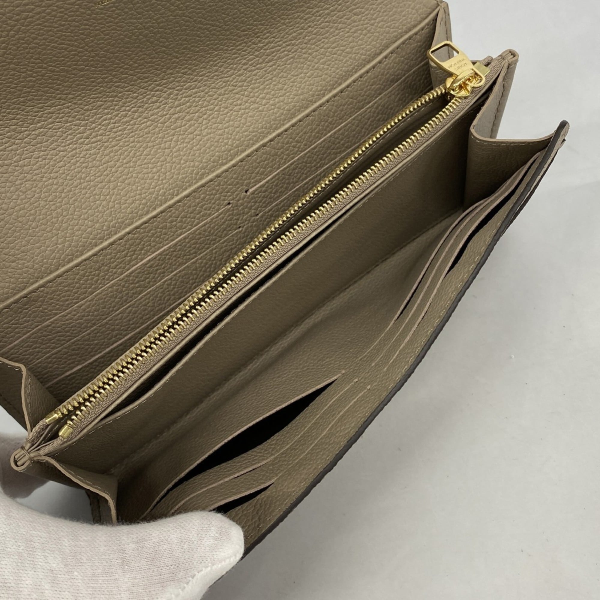 Louis Vuitton Monogram Empreinte Portefeuille Sarah M68708 Tourterelle Long Wallet for Women