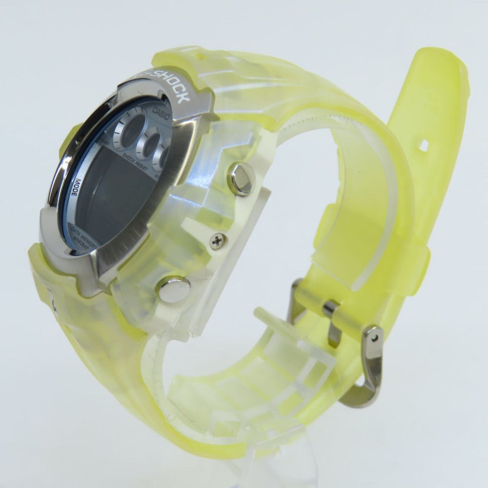 CASIO G-SHOCK Baby-G G Presents Lovers Collection 2002 LOV-02A-7JR Watch Quartz Wristwatch — Good