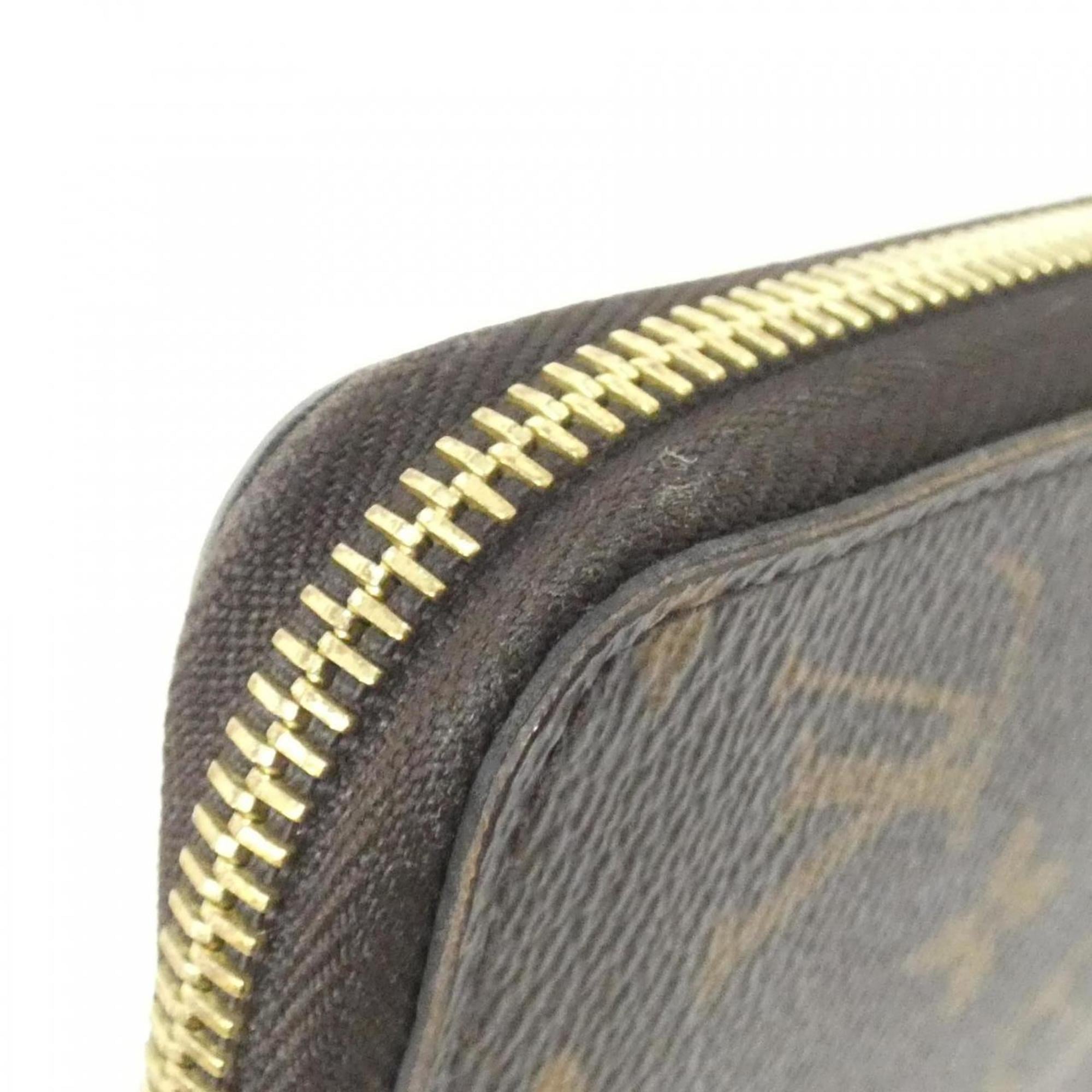 Louis Vuitton Monogram Zippy Wallet M41895