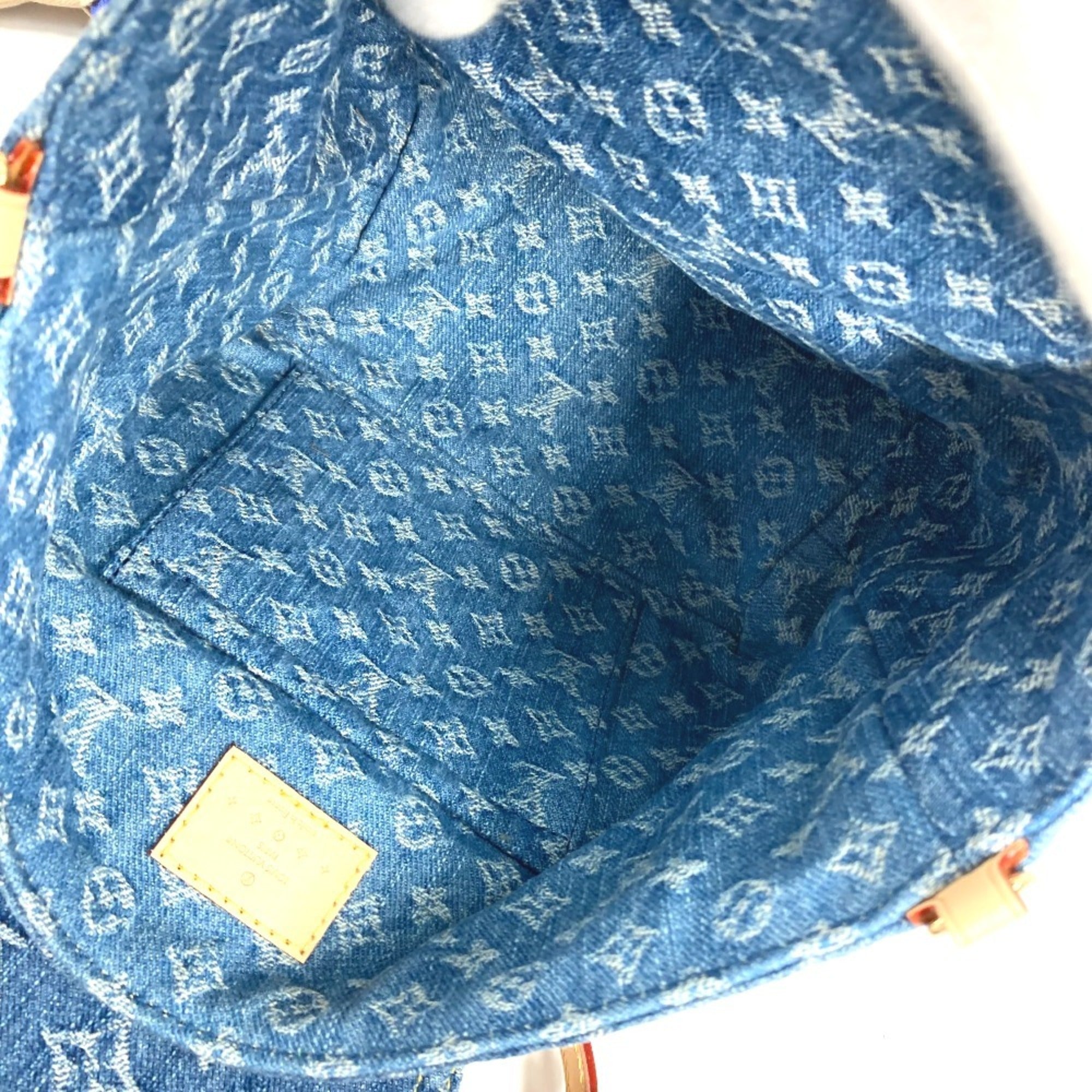 LOUIS VUITTON M46836 New LV Remix Venice Backpack Monogram Denim Women's Blue — New - Store Return