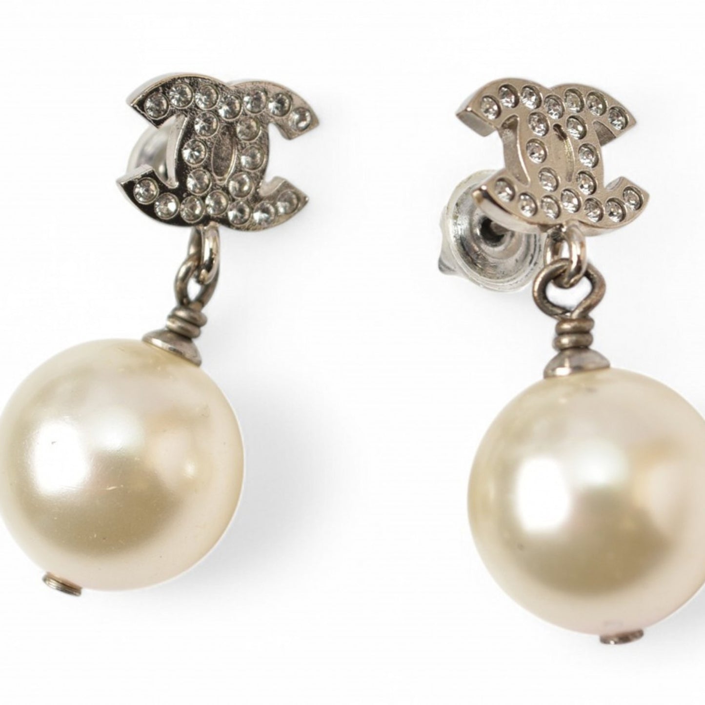 CHANEL Earrings Mini CC Motif Coco Mark Swing Pearl Silver White A20