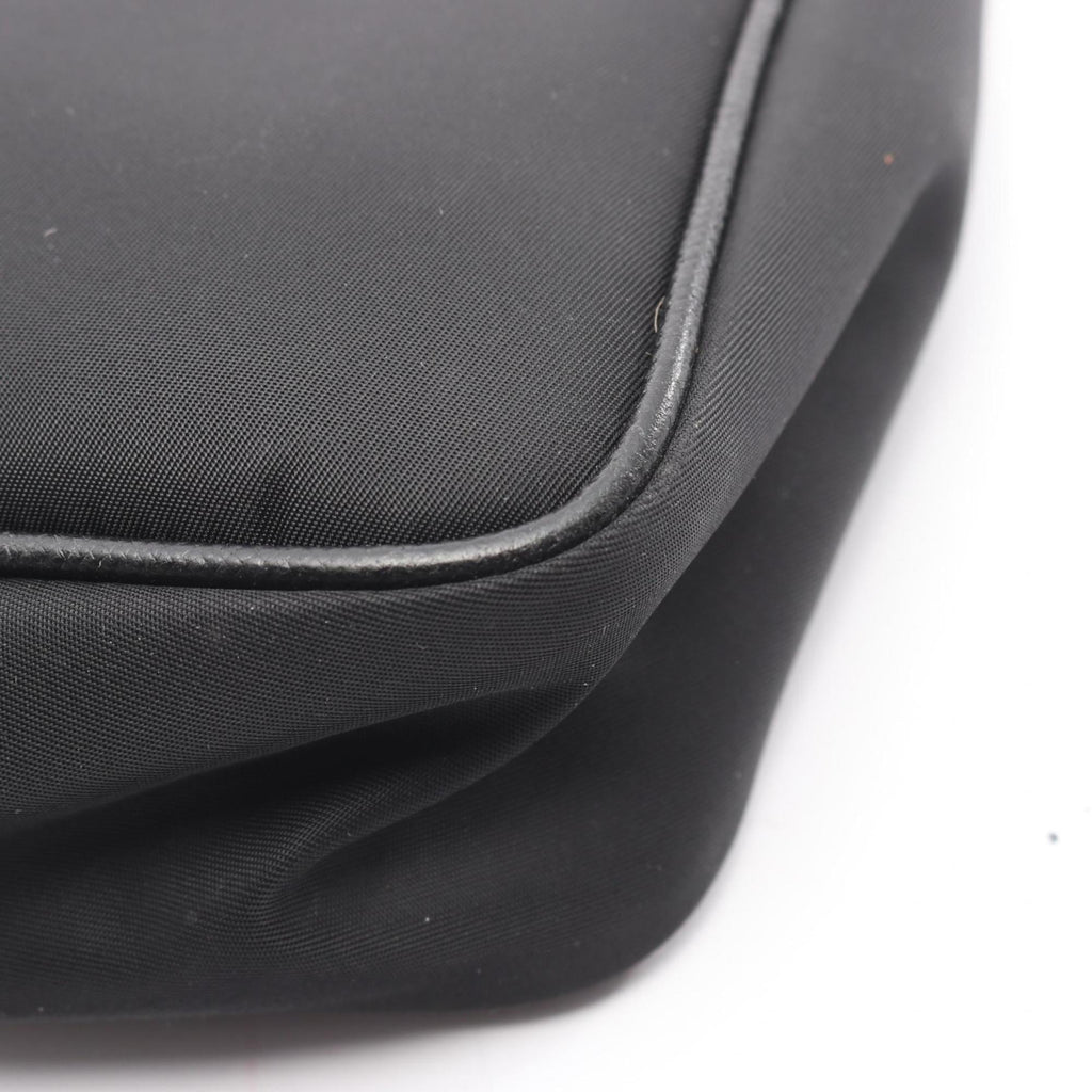 Prada Shoulder Bag in Nylon and Saffiano Leather, Black, for Men Women, 2VH113