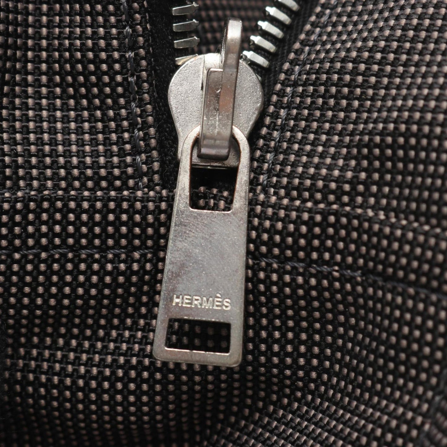 Hermes Hermès Air Line MM Tote Bag, Canvas/Nylon Canvas, Men's/Women's, Gray