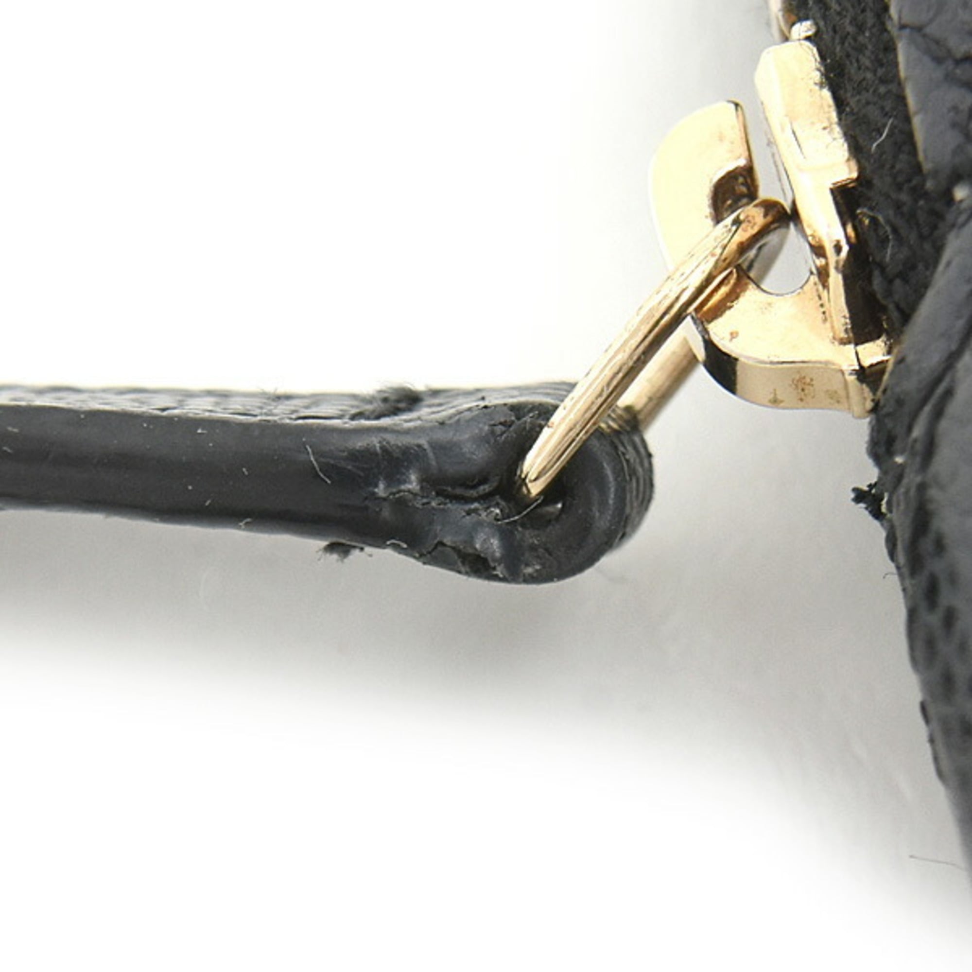 Chanel Women's Matelasse Zip Coin Purse in Black Caviar Leather (AO2061)