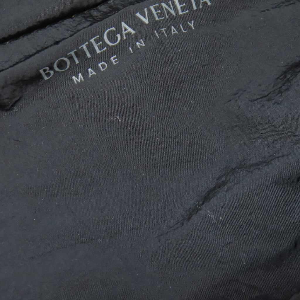 Bottega Veneta 629857 Simple Design Body Bag in Calfskin for Women