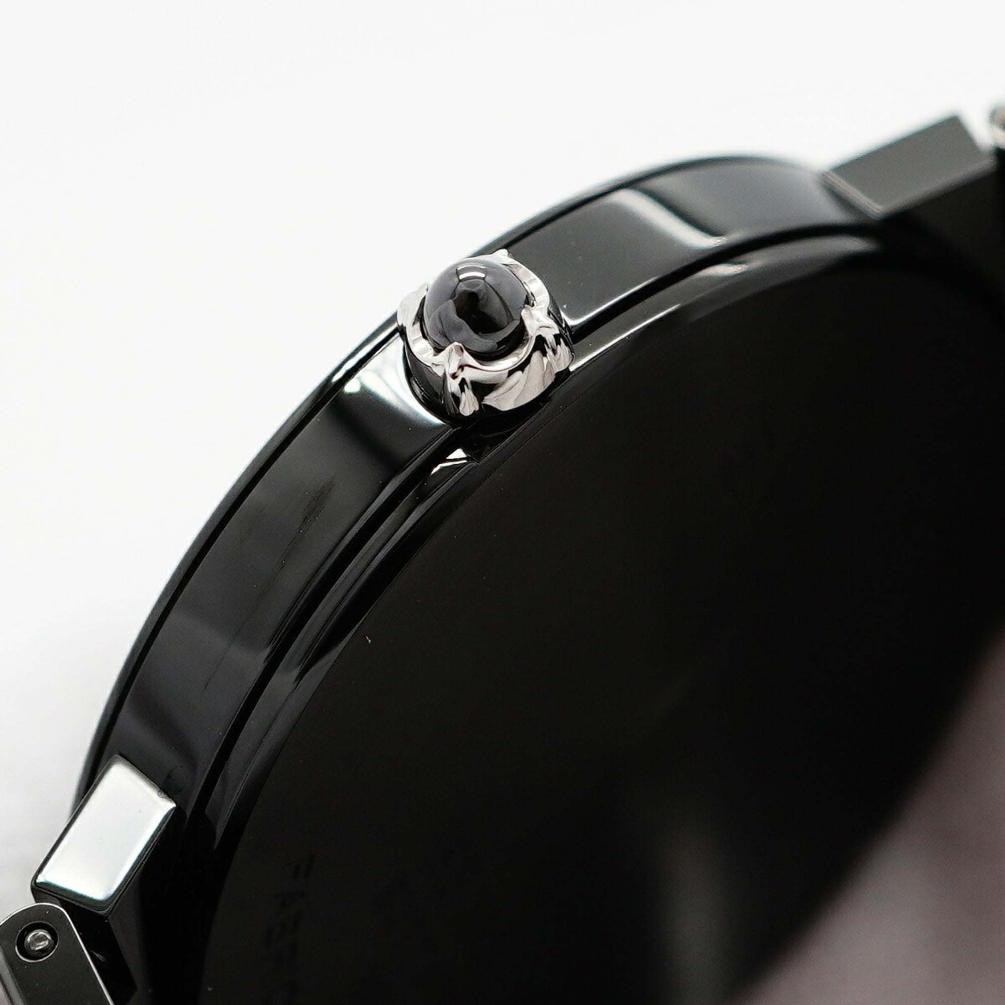 Bvlgari Black DLC BB33S 103557 Dial Watch for Men and Women — Very Good