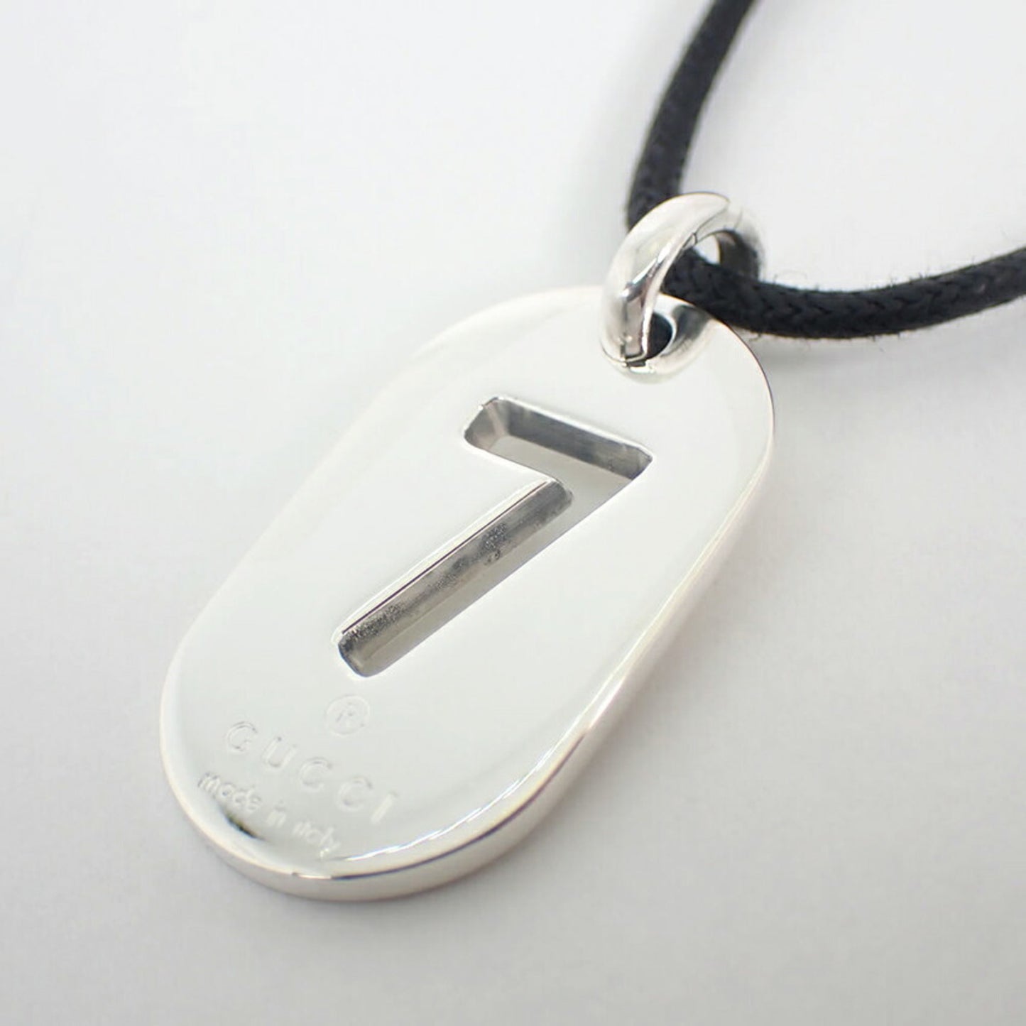 GUCCI 925 No.7 Plate Pendant Necklace