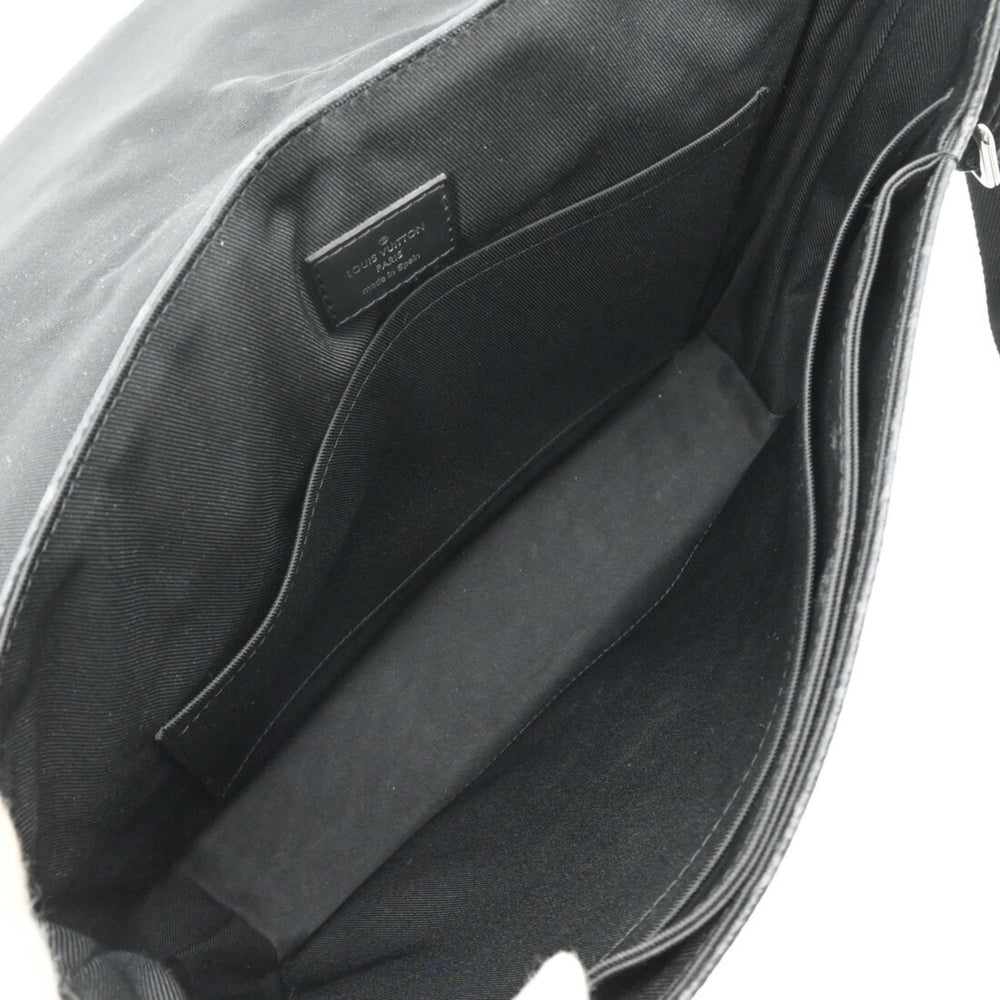 LOUIS VUITTON District MM NM Shoulder Bag, Monogram Eclipse, Black, Men's, M44001 — Like New