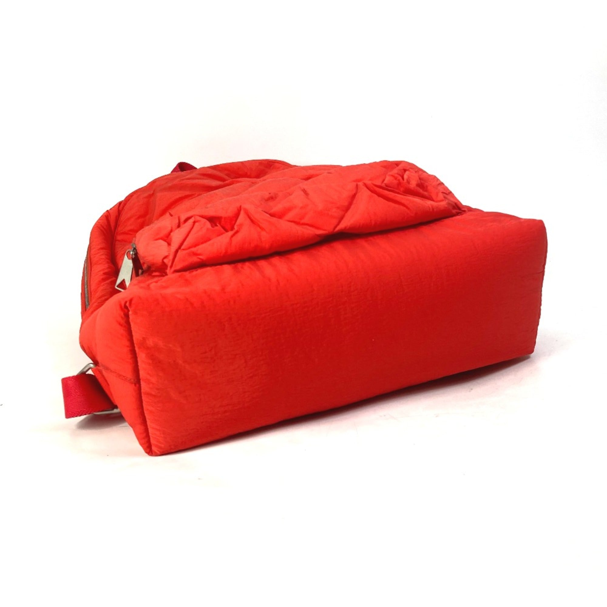 BOTTEGA VENETA 652188 Maxi Intrecciato bag Backpack Tomato Red — Like New