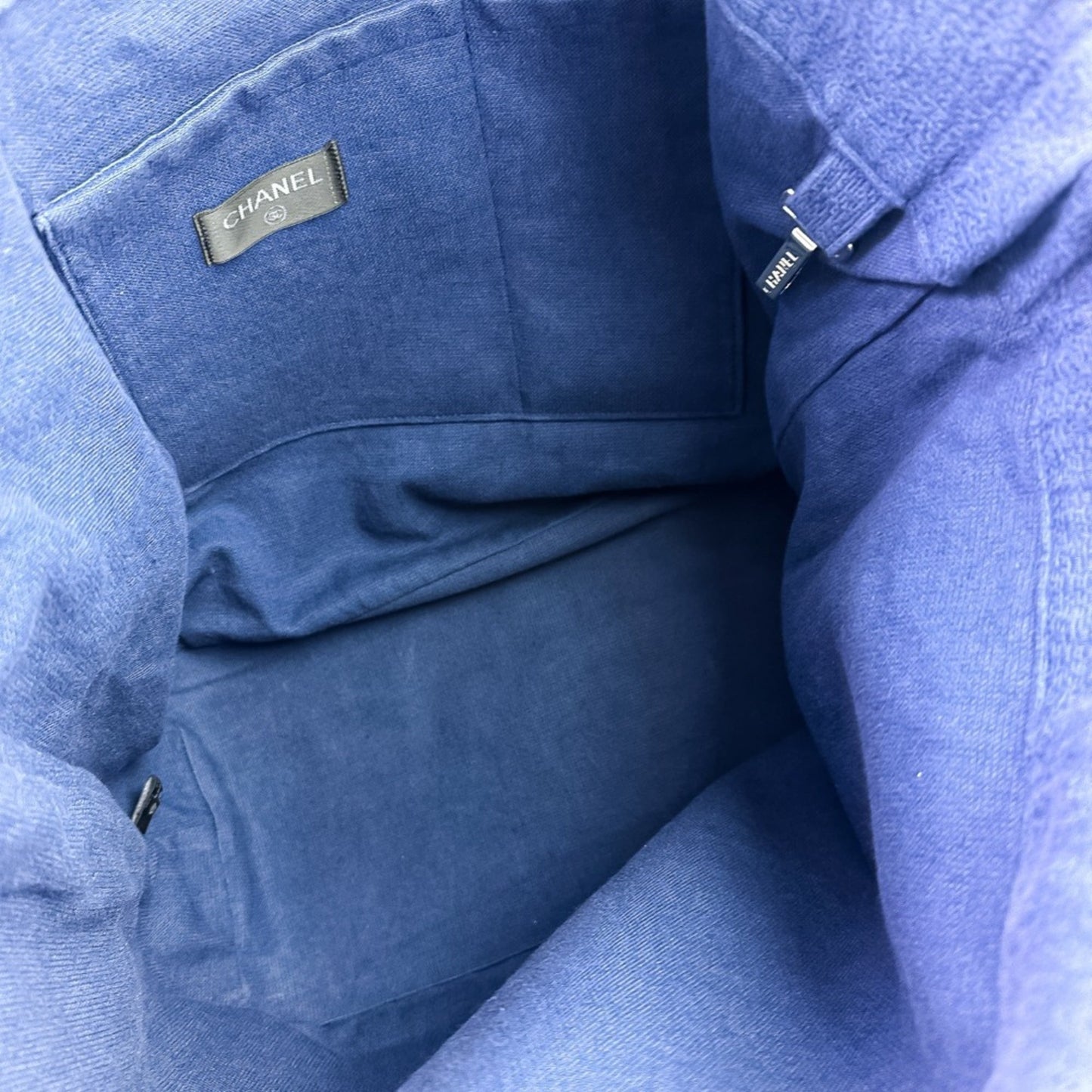 22C CHANEL Coco Mark Beach Bag, Pouch, and Towel 3-Piece Set, Navy, Women's