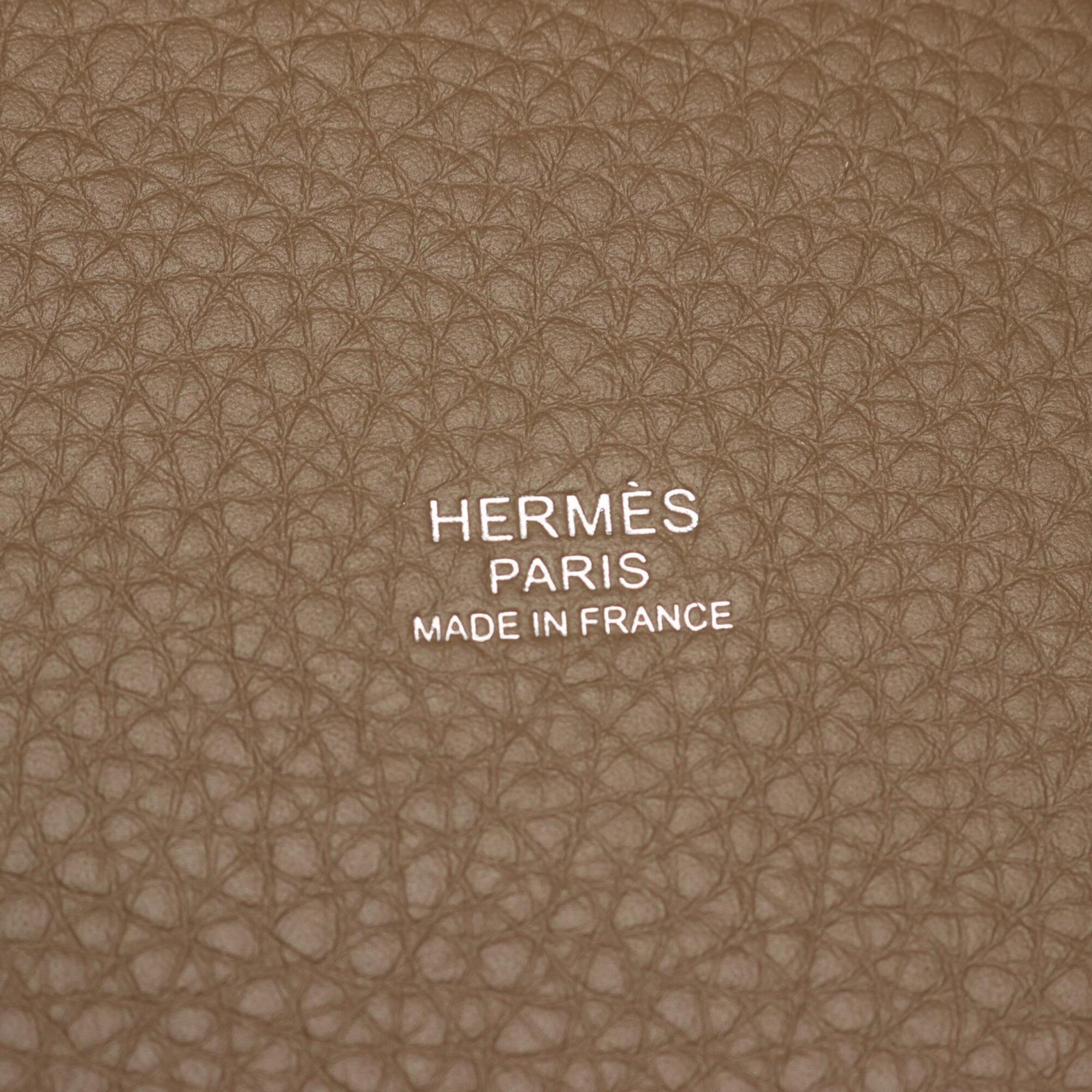 Hermes Picotin Lock MM Etoupe Handbag, Taurillon Clemence Leather, Women's, Gray, 060991CK — New - Store Return