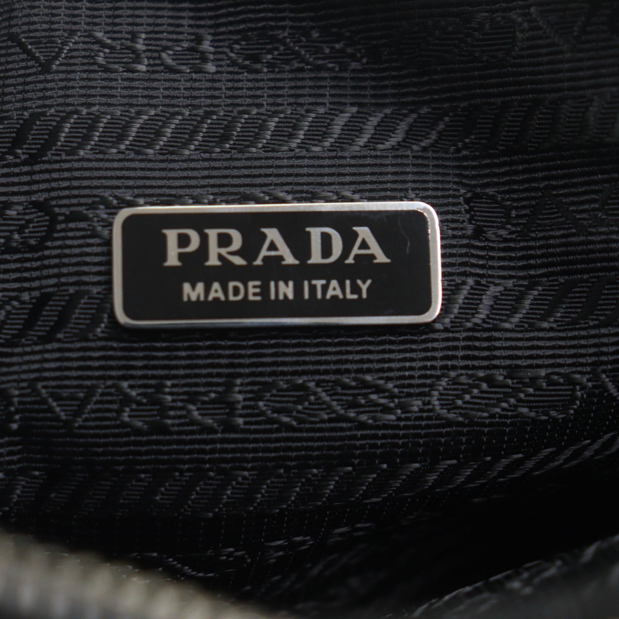 PRADA 2ZH194 Saffiano Leather Nylon Re-Nylon Triangle Logo Plate Smartphone Case Body Bag Black Silver Hardware Made in Italy Men's — Like New