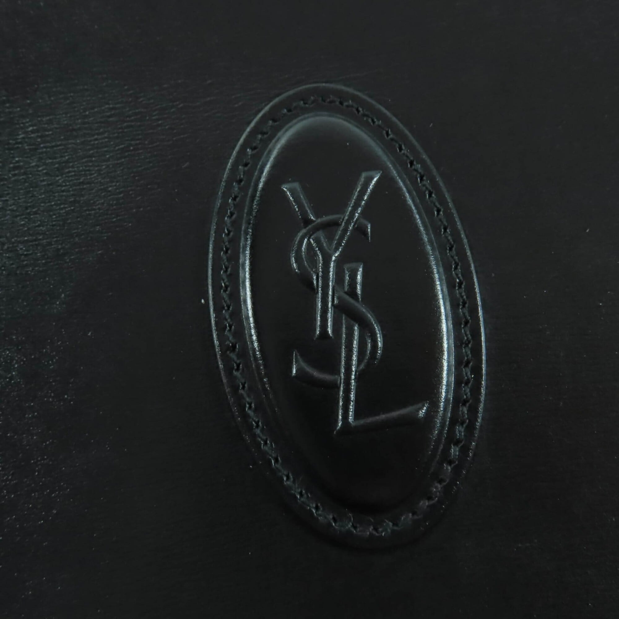 SAINT LAURENT 582673 YSL Logo Camera Bag Leather Shoulder Black Made in Italy Women's — Like New