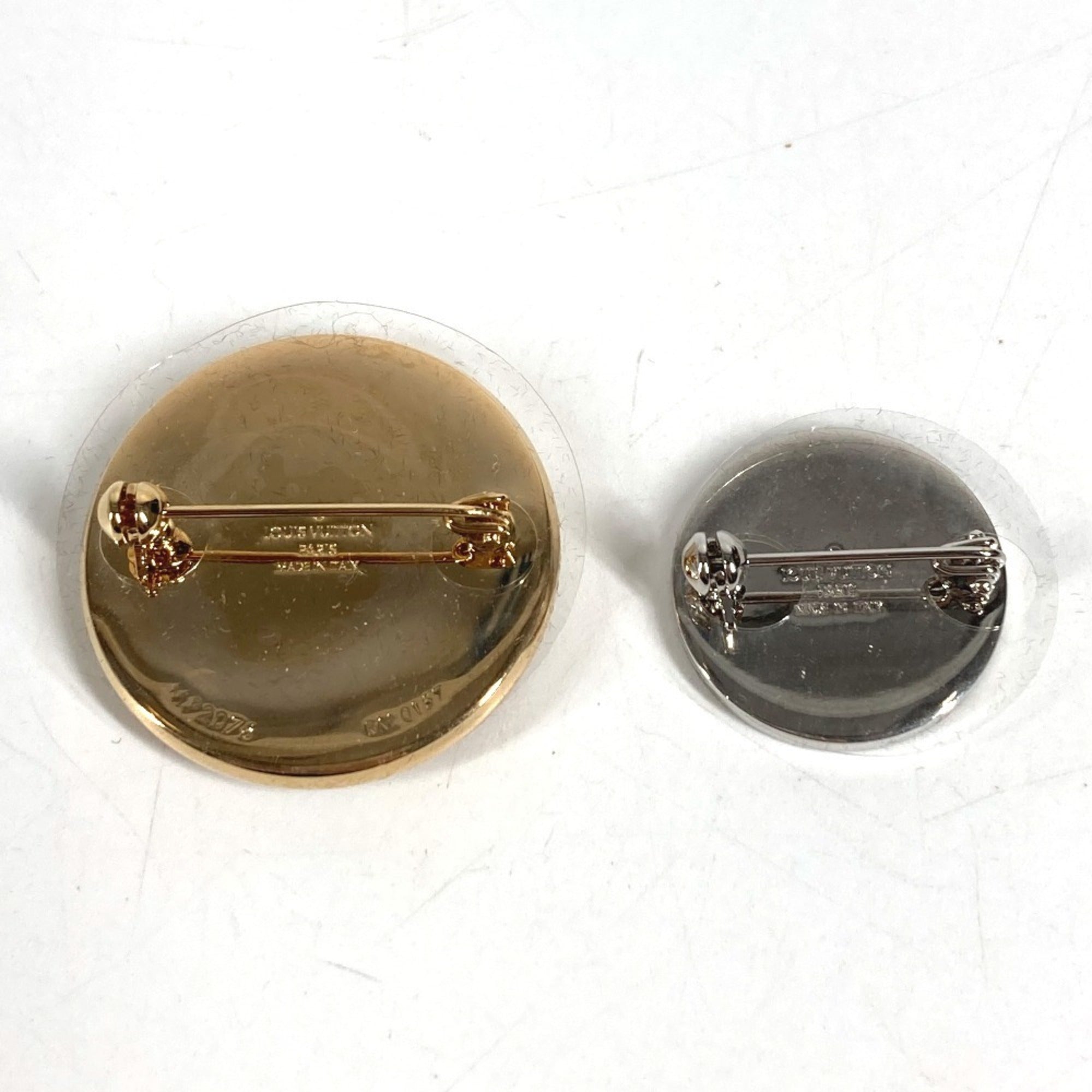LOUIS VUITTON x Supreme Collaboration Monogram Box Logo Brooch Set (2 pieces) - Canvas Brown Red — Like New