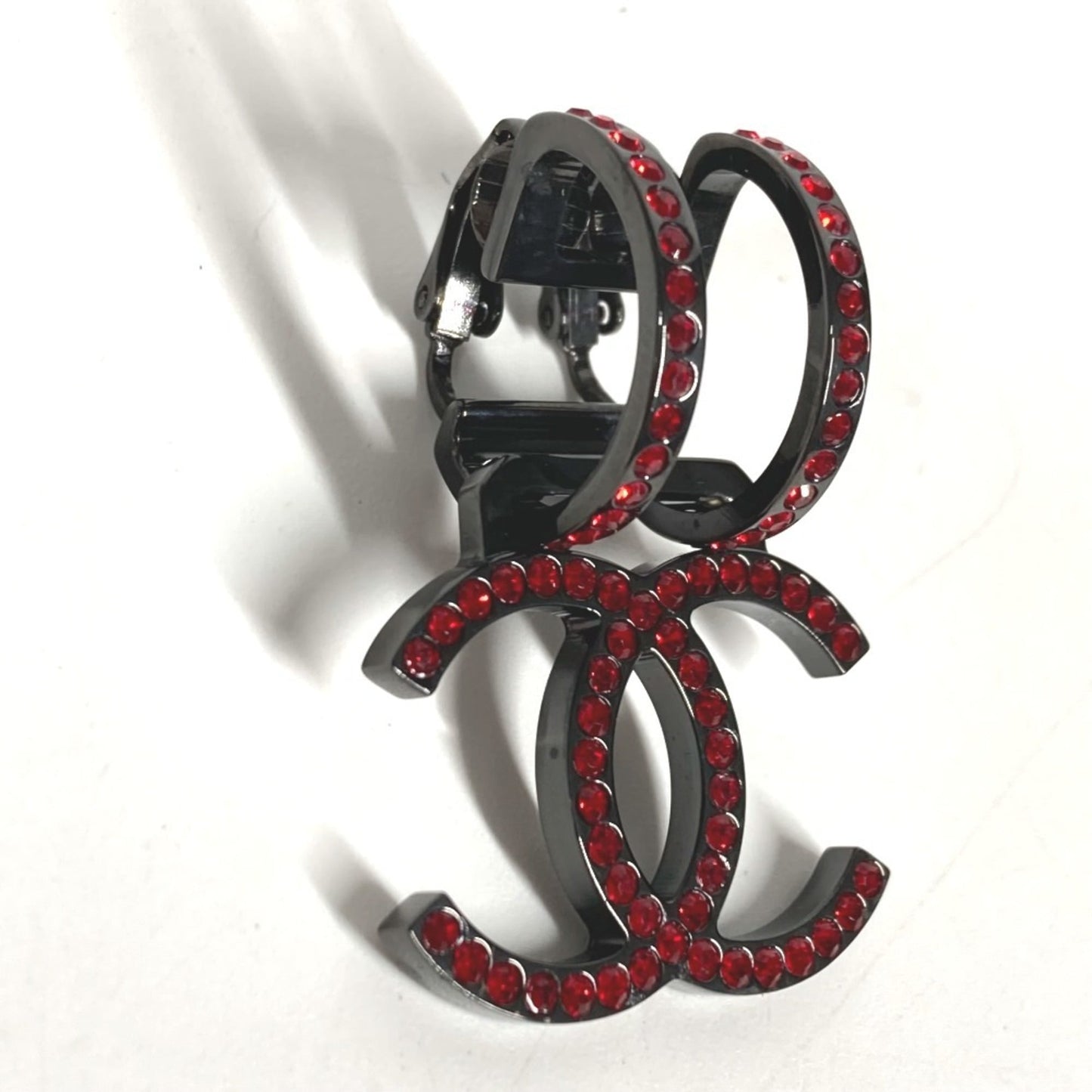 CHANEL B17S Crystal Coco Mark Swing Rhinestone Earrings, Single Ear, CC Logo, Metal, Women's, Red